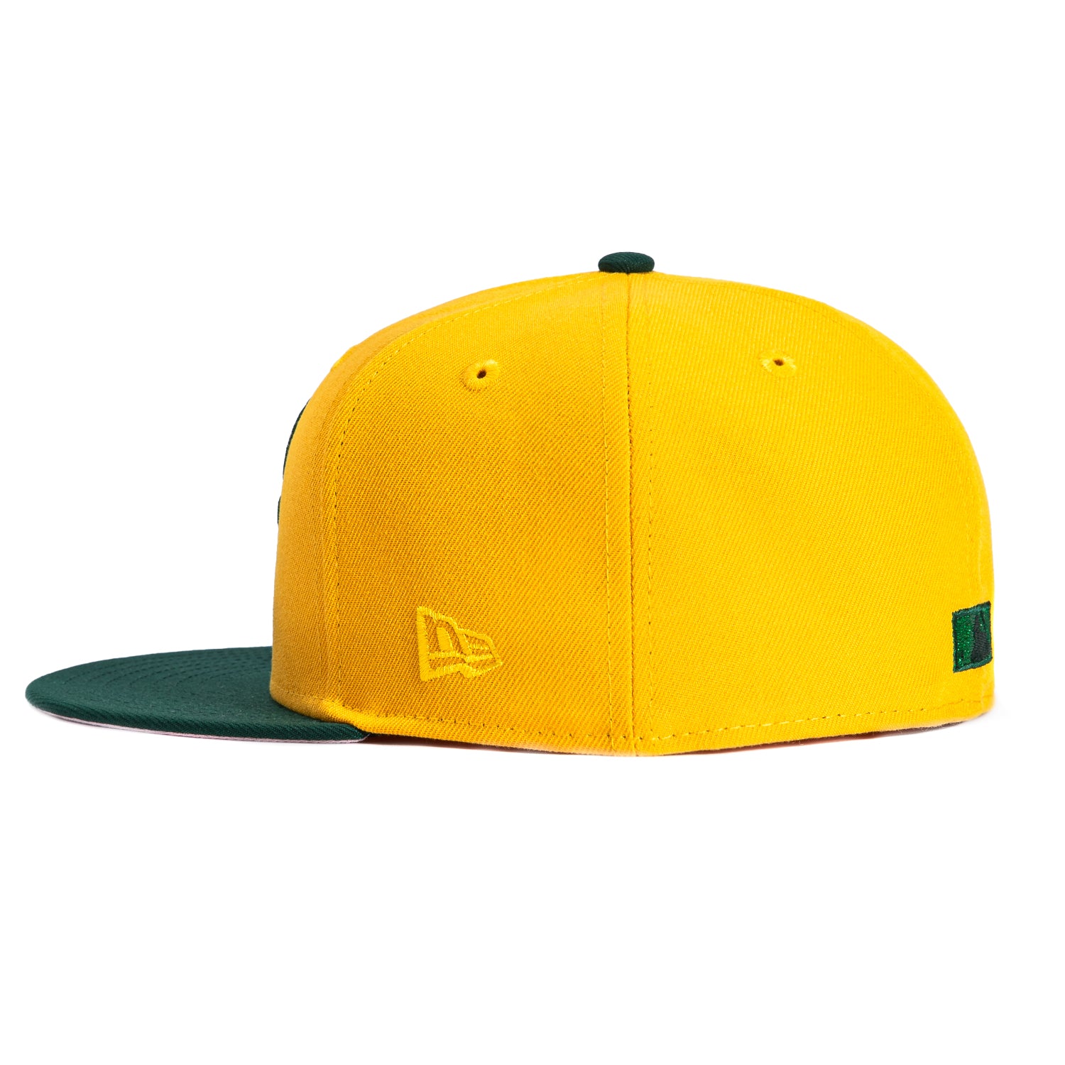 New Era 59Fifty Oakland Athletics MLB Baseball Cap with Oakland Flag Patch - Gold & Green Snapback Hat for Men & Women - Perfect for Baseball Games, Streetwear Fashion & Sports Fans