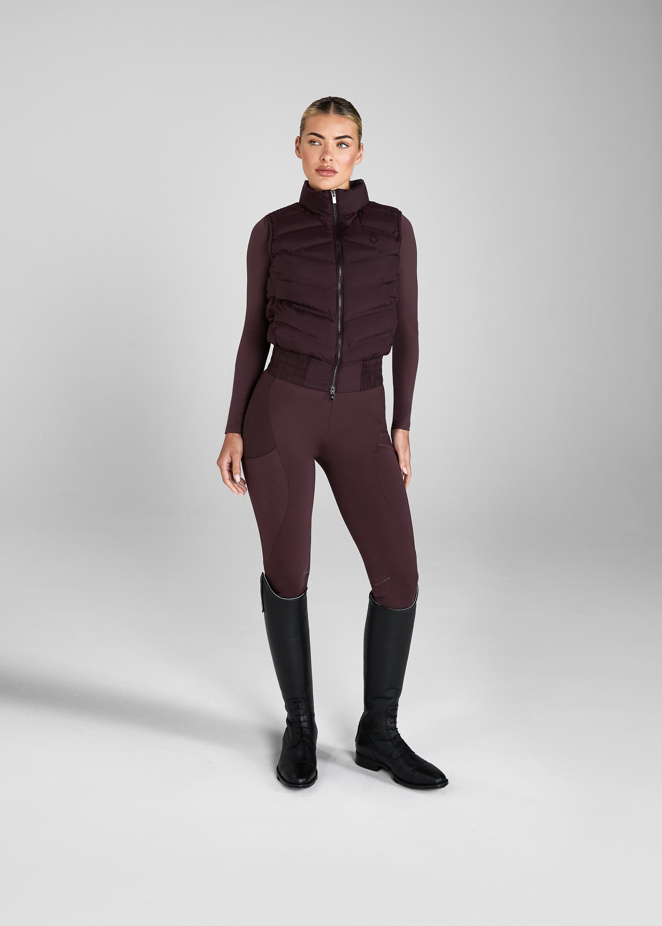 Deep Mauve Lightweight Gilet Vest for Women - Stylish Sleeveless Jacket for Layering, Outdoor Activities & Casual Wear