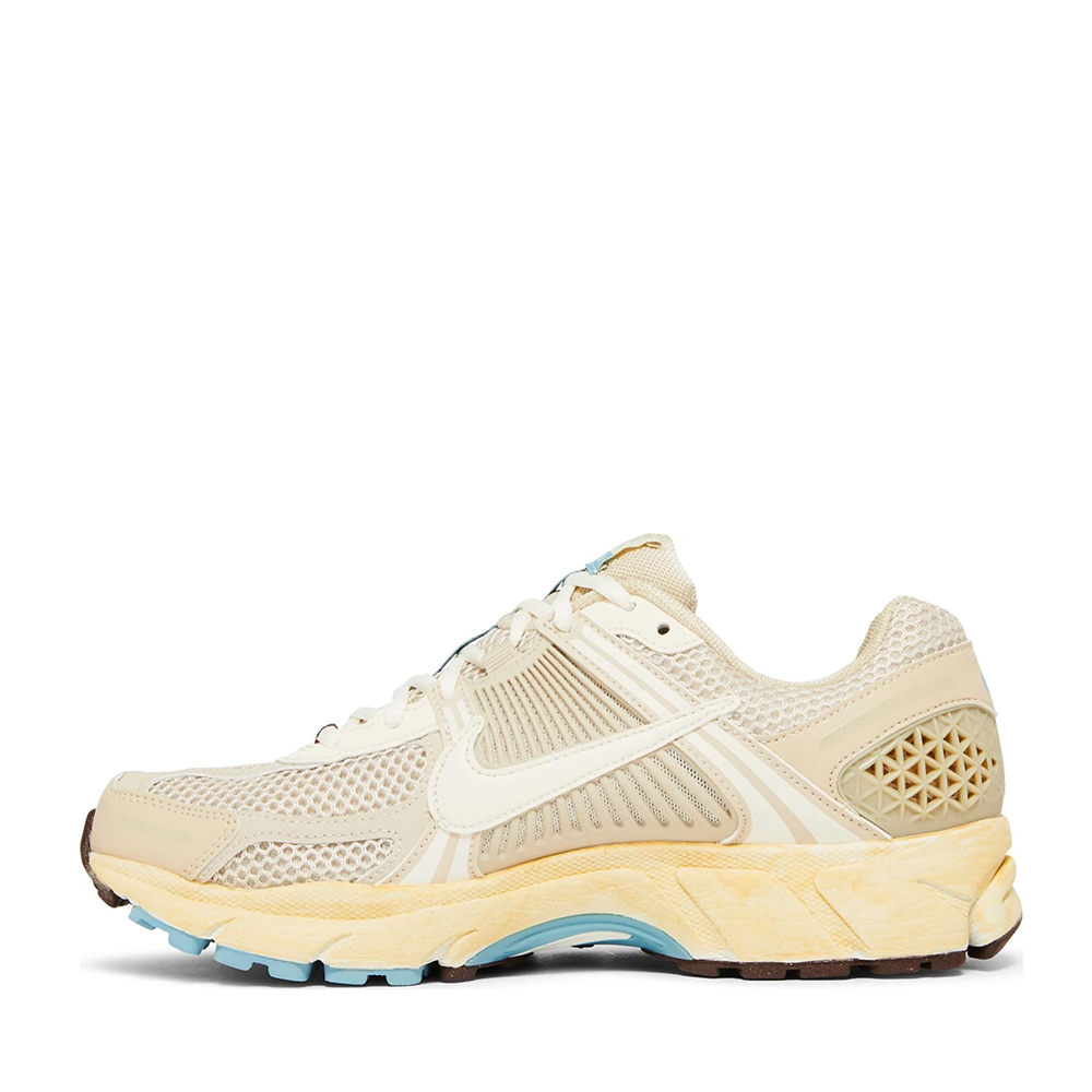 Nike Zoom Vomero 5 Running Shoes for Men & Women - Lightweight Cushioned Sneakers in Oatmeal Color - Perfect for Jogging, Gym Workouts & Daily Wear