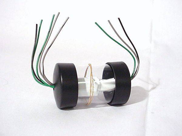 Floating Ground Adapter - 3 Prong to 2 Prong Outlet Converter, Electrical Safety Plug for Home & Office - Perfect for Travel, Electronics, and Appliances