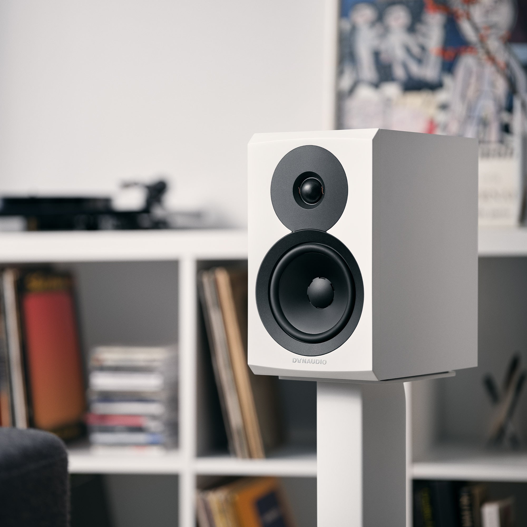 Dynaudio Emit 10 Bookshelf Speakers - High-End HiFi Audio System for Home Theater, Music Studio & Audiophile Listening (Pair)