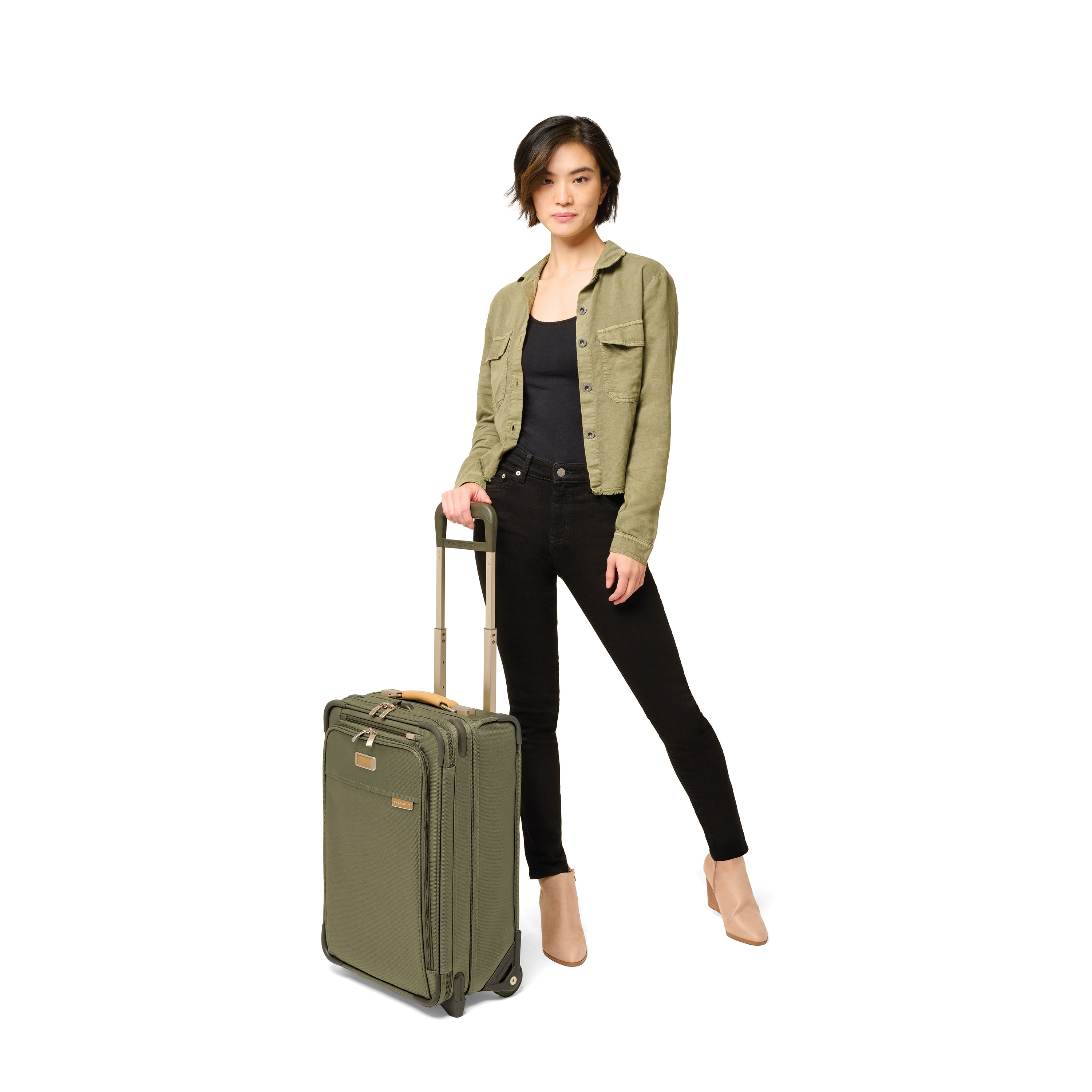 Briggs & Riley Baseline Essential 2 Wheel Carry On Luggage - Lightweight Durable Suitcase for Business Travel & Weekend Getaways | TSA Approved Spinner Luggage with Expandable Design
