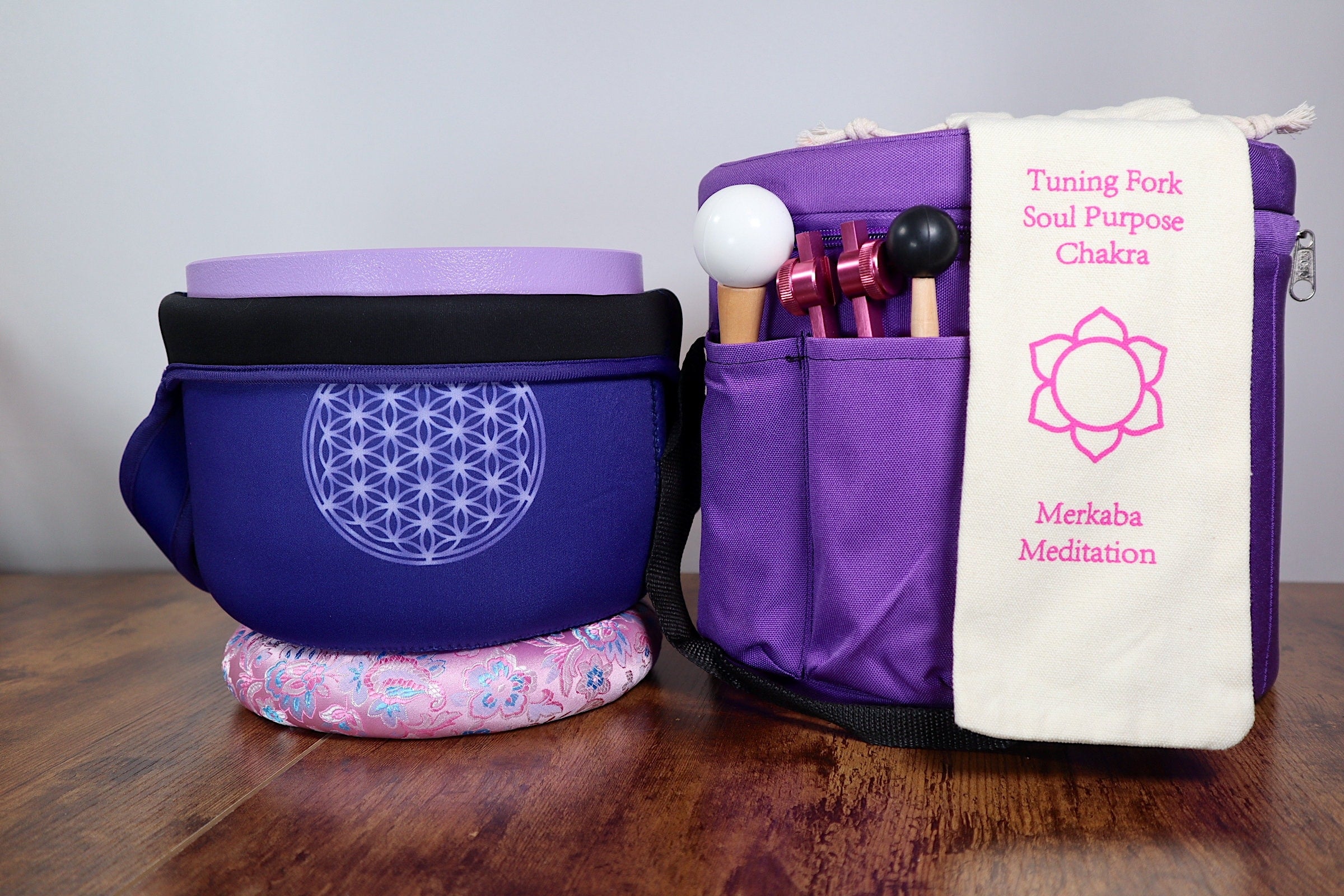 432Hz B Note High Vibrational Crown Chakra 8 Crystal Singing Bowl Set with Merkaba Soul Purpose Tuning Fork & Carry Bag - Sound Healing Meditation, Yoga, Reiki, Chakra Balancing & Spiritual Gift for Women
