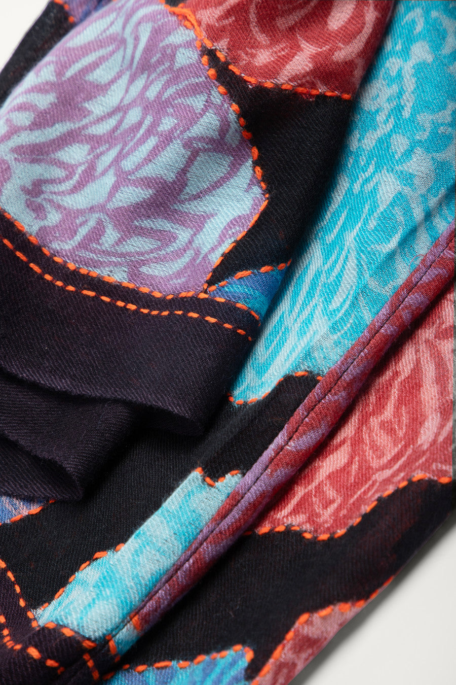 Stylish Morado Floral Infinity Scarf - Soft Winter Fashion Accessory for Women - Perfect for Office, Travel & Casual Outfits