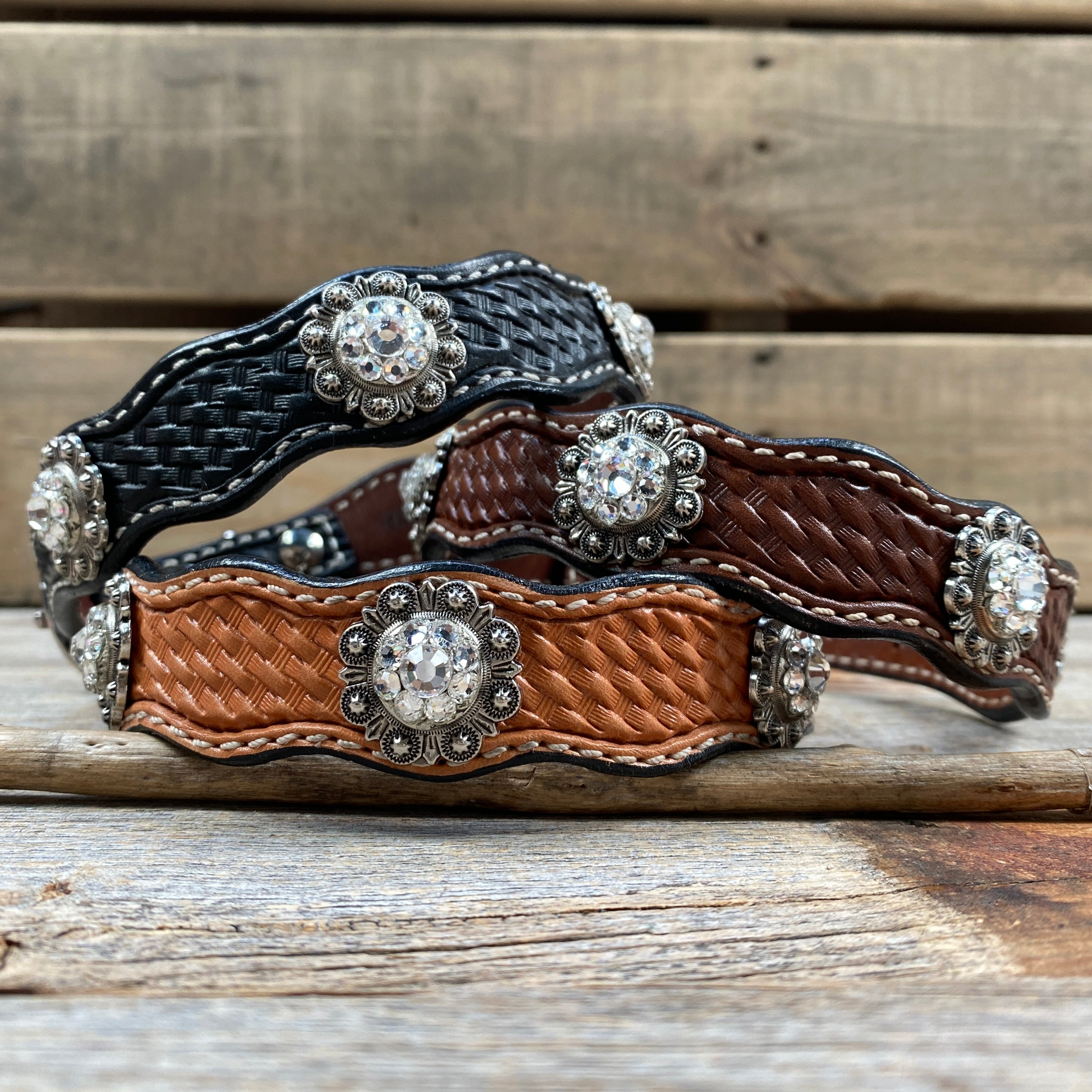 Premium Genuine Leather Dog Collar with Antique Silver Conchos - Adjustable 10 to 22 Inches (DC44) - Perfect for Training, Walks & Outdoor Adventures