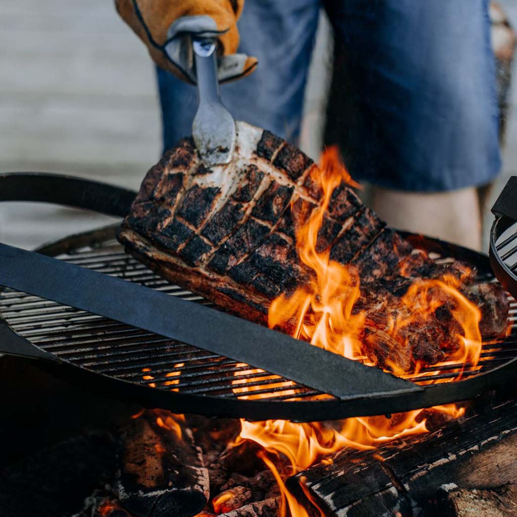 Good Directions Cook King Montana X 31 Inch Fire Pit - Outdoor Fireplace for Backyard, Patio, and Camping - Heavy Duty Steel Fire Bowl with Decorative Cutouts