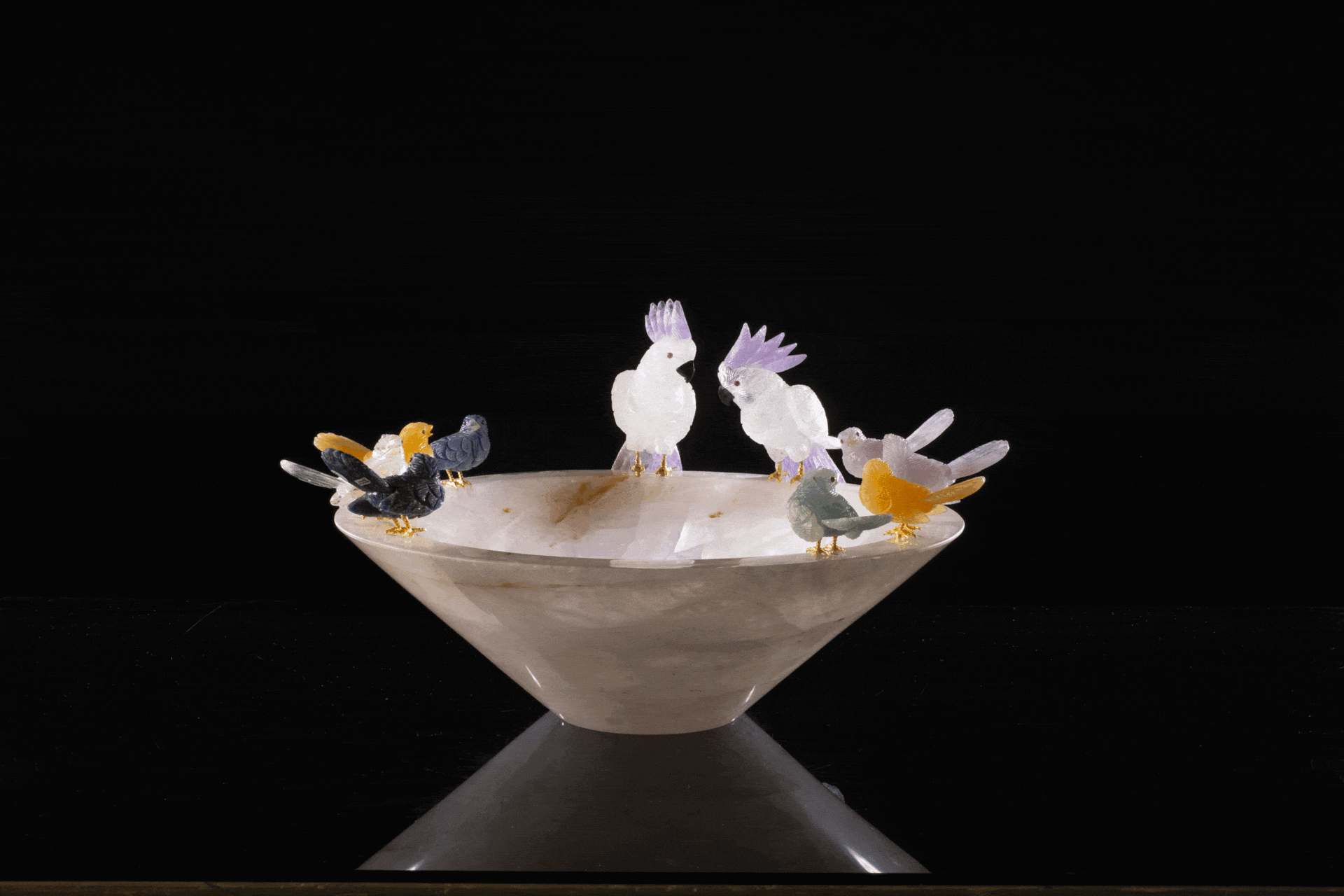 Handcrafted Rose Quartz Bowl with Cockatoo & Hummingbird Family Design - Perfect for Home Decor, Meditation & Crystal Healing