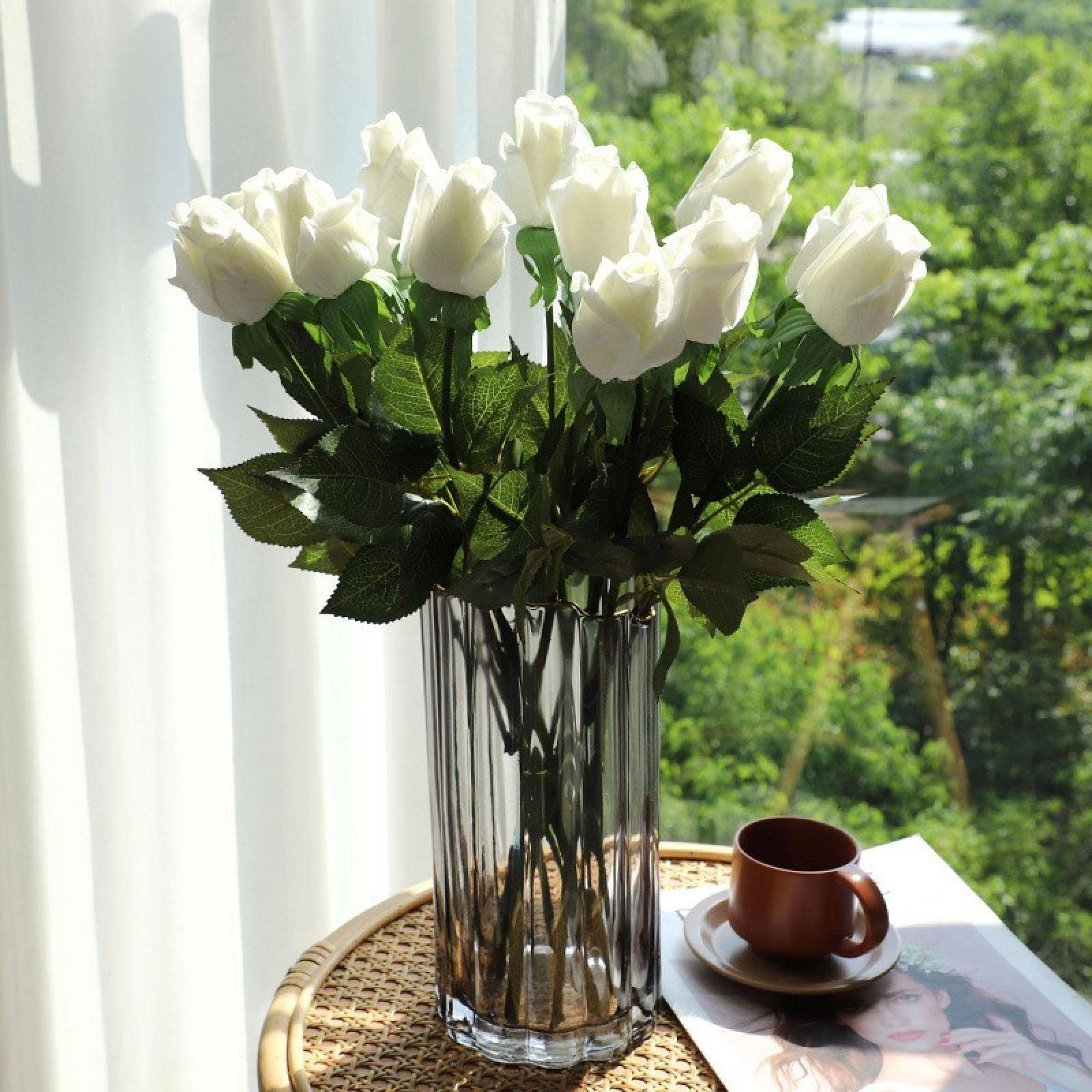 10pcs Artificial Rose Flowers - Realistic Fake Roses for Wedding, Home, Office Decor - Moisturizing Silk Roses in Red - Perfect for Living Room, Dining Room, Bedroom & Potted Plant Displays