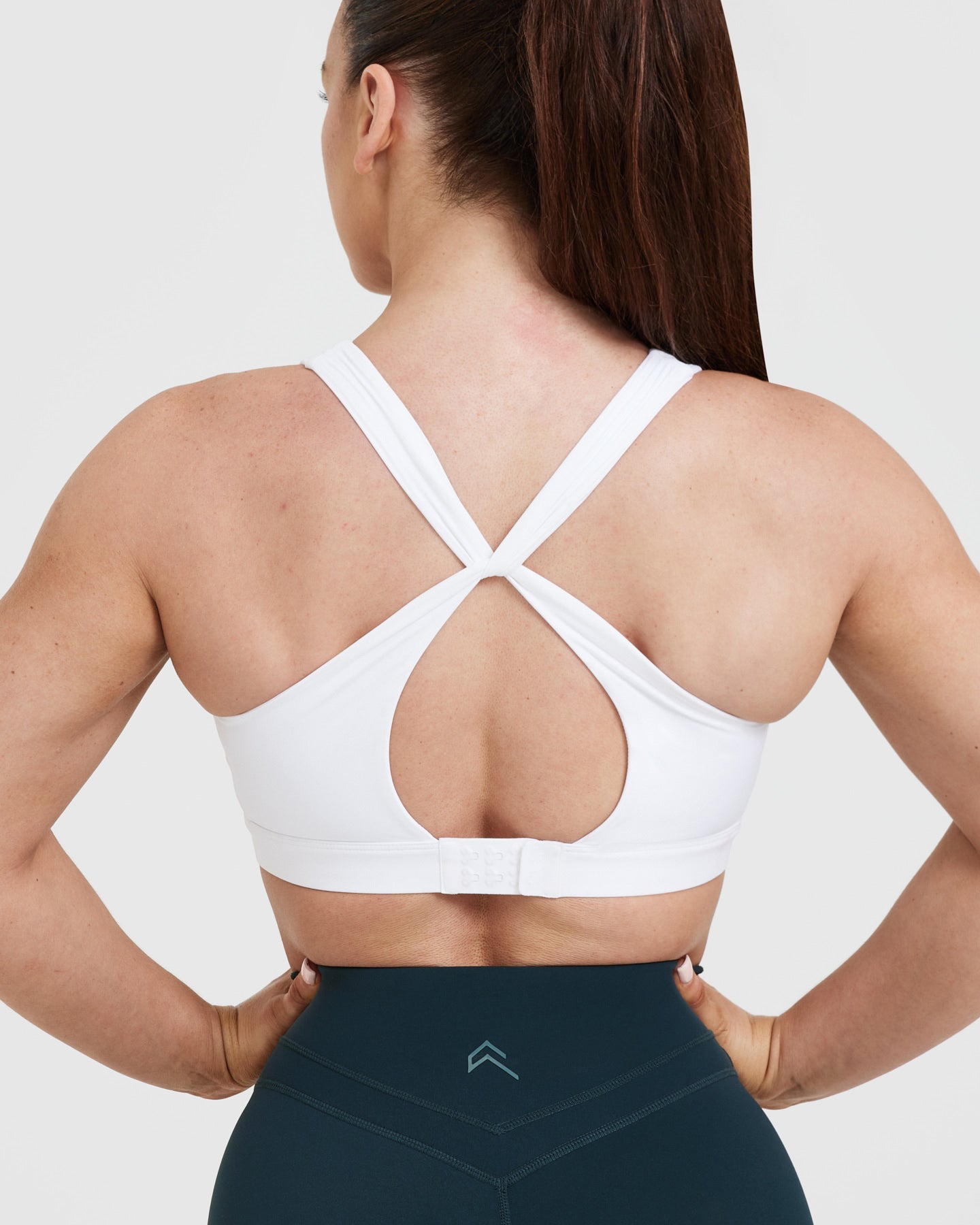 High Support Seamless Sports Bra for Women - Breathable & Comfortable Workout Top - Perfect for Yoga, Running, and Gym Training