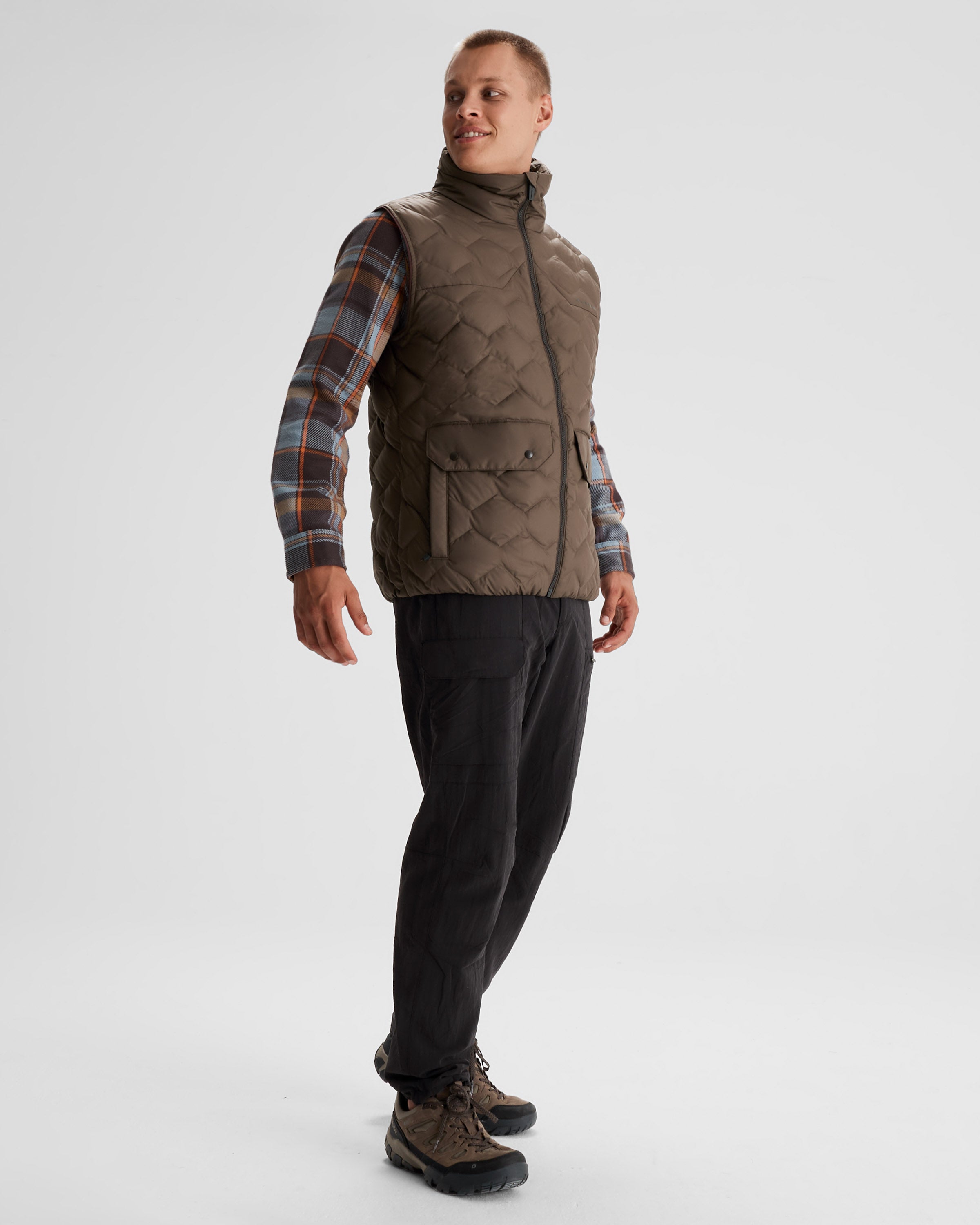 Men's Lightweight Down Vest for All Seasons - Perfect for Hiking, Camping & Outdoor Adventures