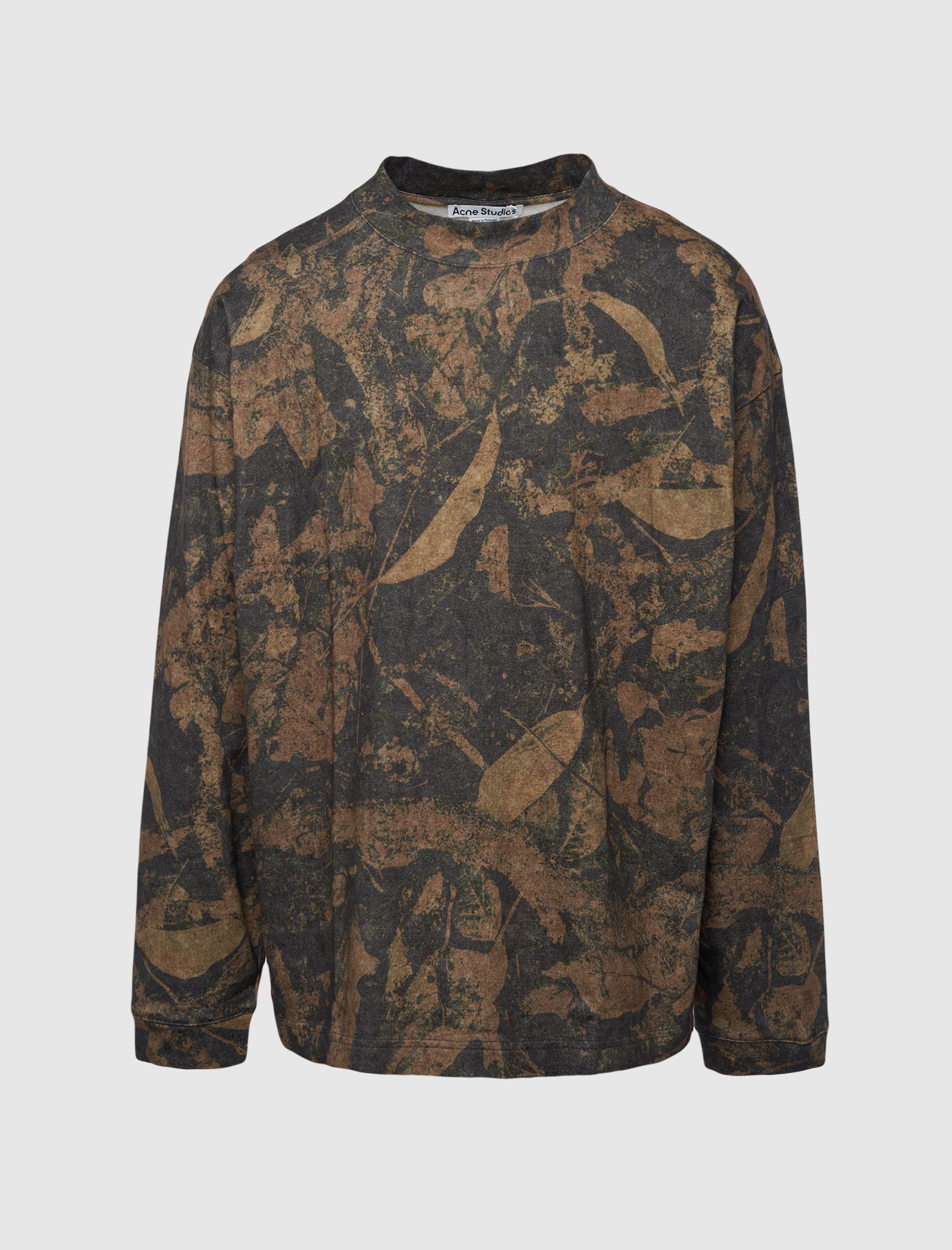 Mud Brown Camouflage T-Shirt for Men - Comfortable Casual Tee for Outdoor Hunting & Hiking Adventures