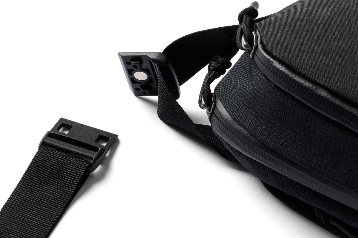 Bellroy Venture Ready Sling 2.5L Crossbody Bag - Lightweight & Water-Resistant Travel Pack for Men & Women - Perfect for Hiking, Commuting & Everyday Carry