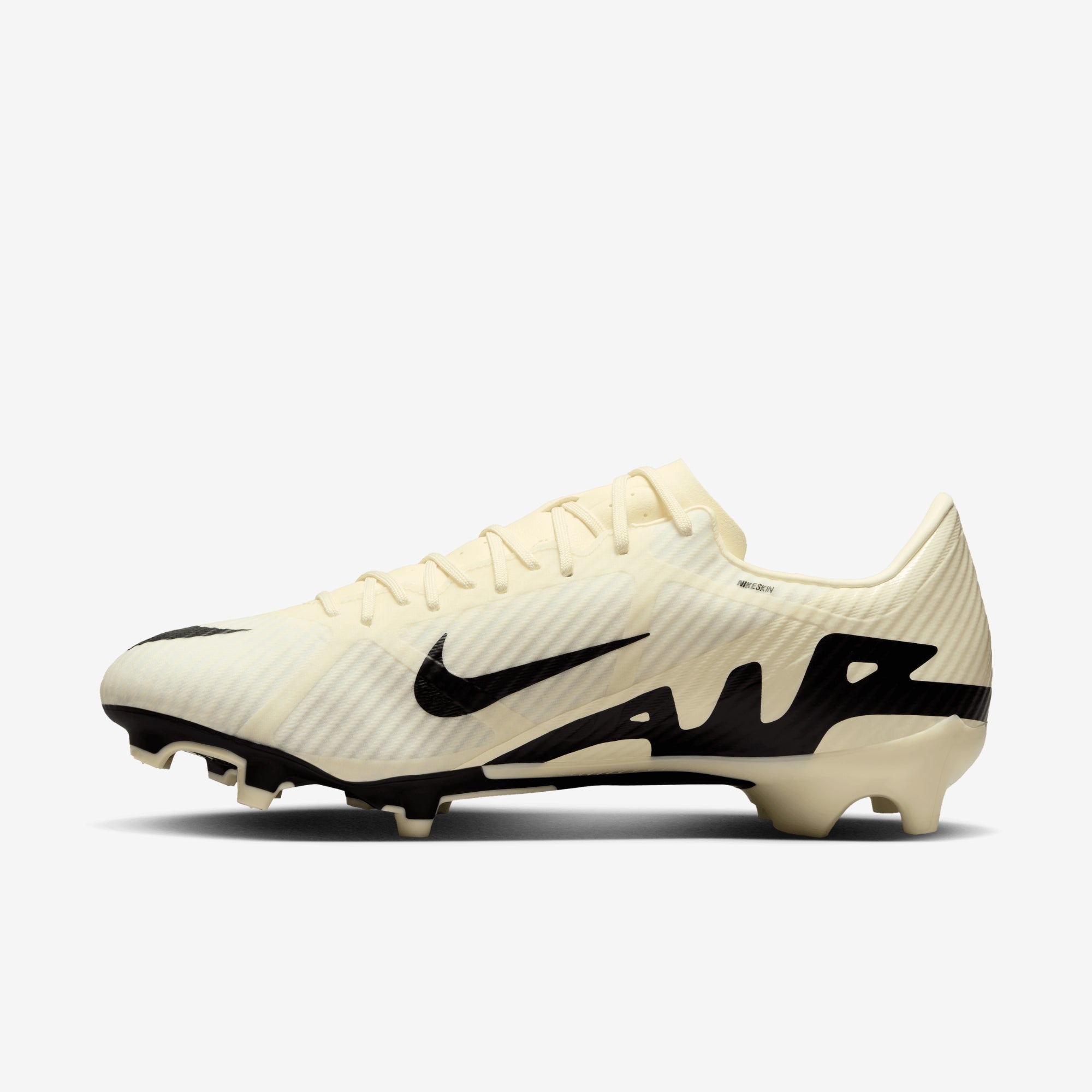 Nike Mercurial Vapor 15 Academy Soccer Cleats - Lightweight Football Shoes for Men & Women - Firm Ground FG Soccer Boots with Dynamic Fit (Perfect for Training, Matches & Turf Games)