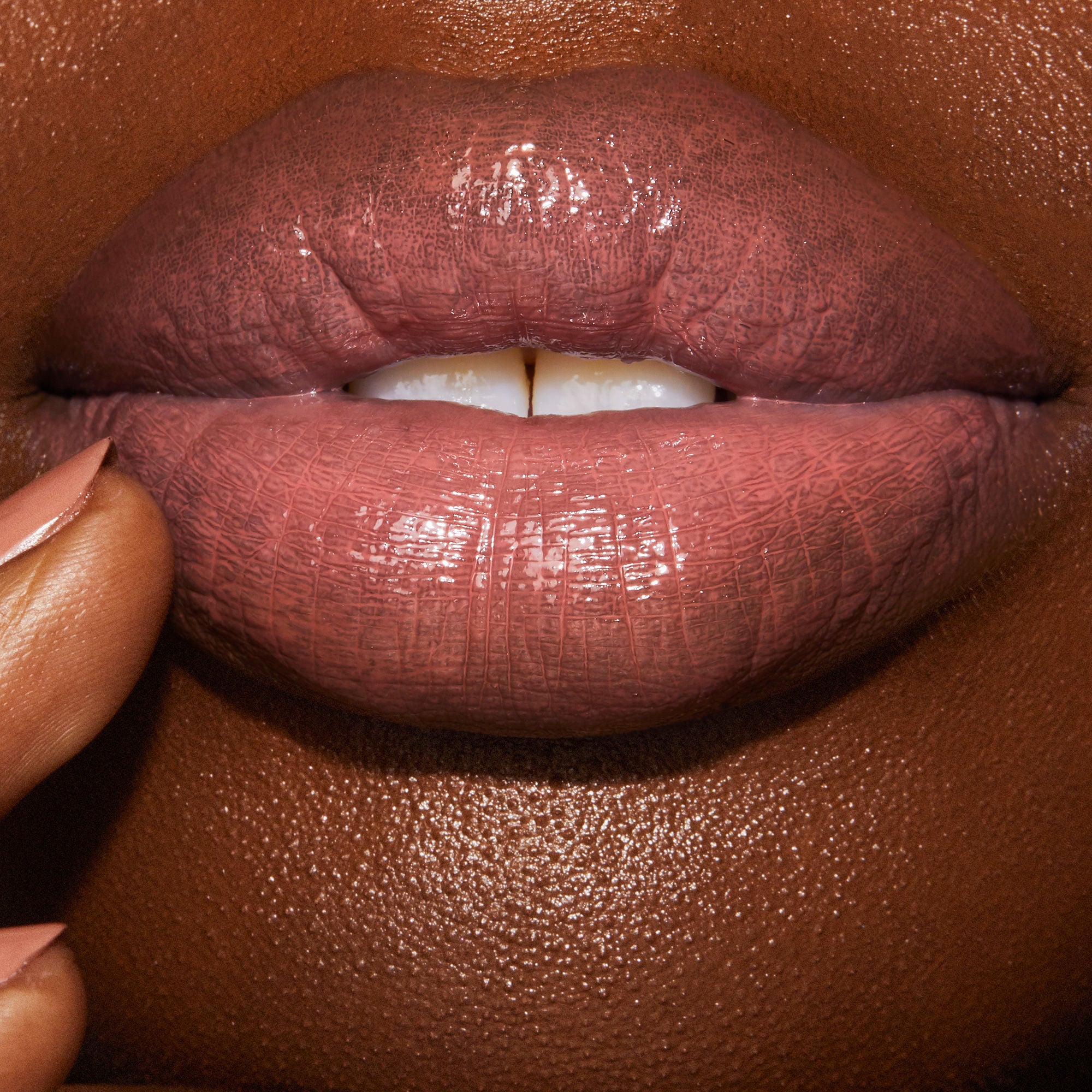 Hyaluronic Happikiss Lip Plumper - Hydrating & Volumizing Lip Gloss for Fuller Lips | Perfect for Daily Wear, Date Night & Special Occasions