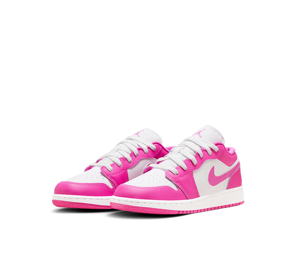Air Jordan 1 Low GS Sneakers - Kids Basketball Shoes for Boys & Girls - Lightweight Comfortable Casual Wear for School, Sports & Everyday Use