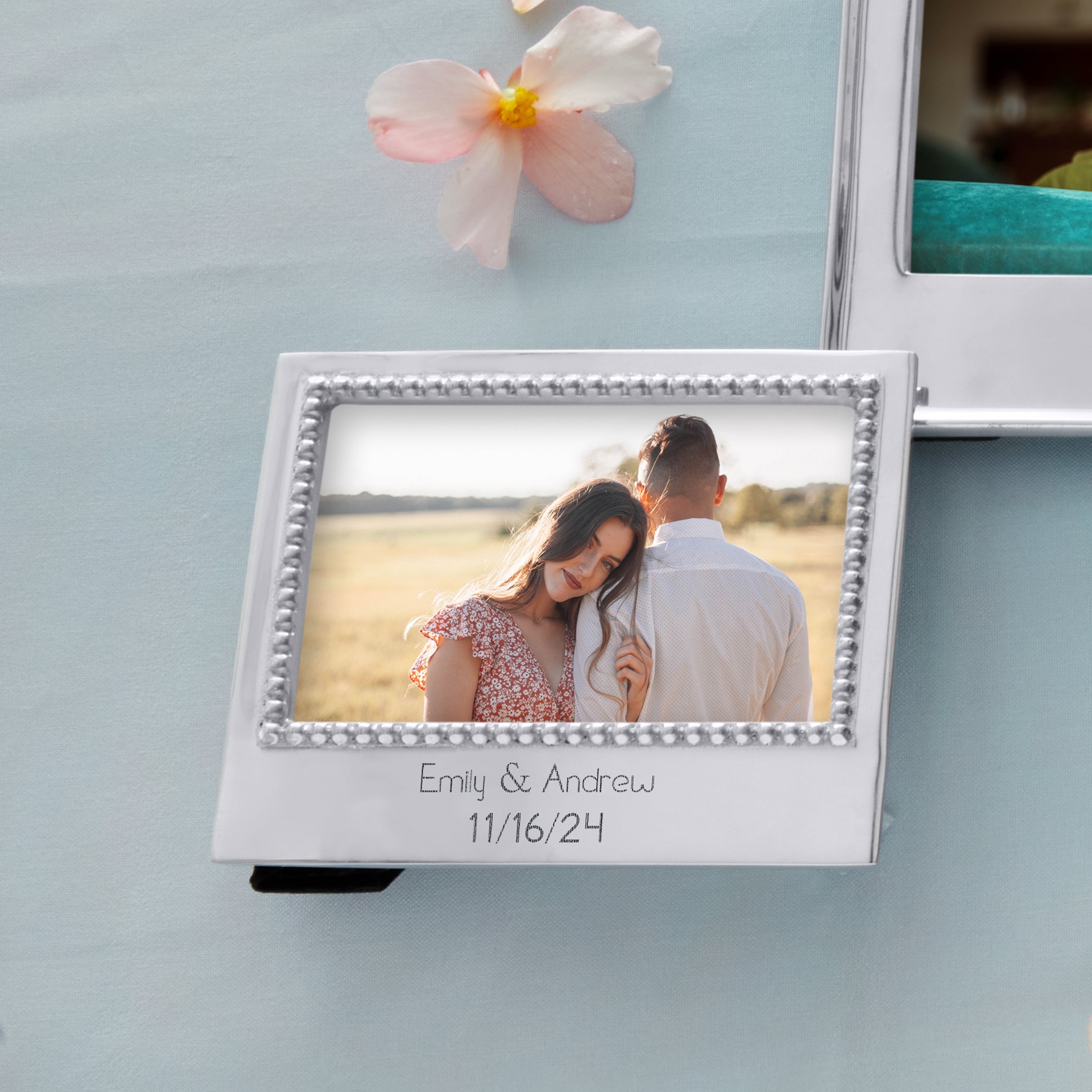 4x6 Beaded Statement Picture Frame - Personalized Engraving for Weddings, Anniversaries & Home Decor