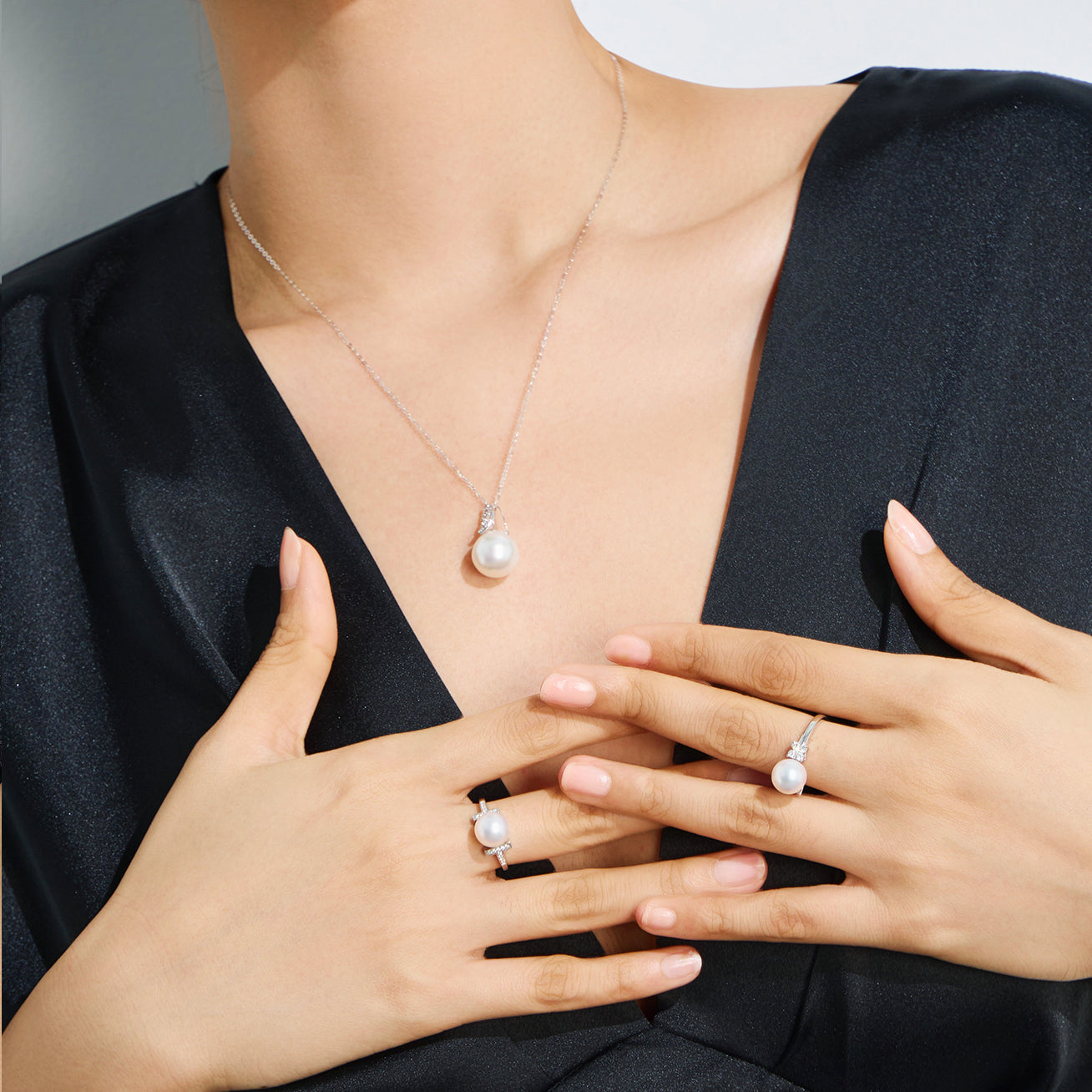 18K Solid Gold Australian White Saltwater Pearl Necklace - Elegant Jewelry Gift for Women, Perfect for Weddings, Anniversaries & Special Occasions