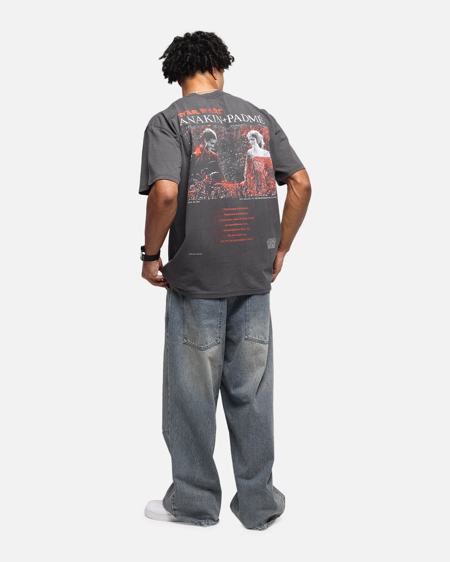Star Wars Vintage T-Shirt - Anakin & Padme Black Wash - 73 Studio - Perfect for Cosplay, Movie Nights & Star Wars Fans