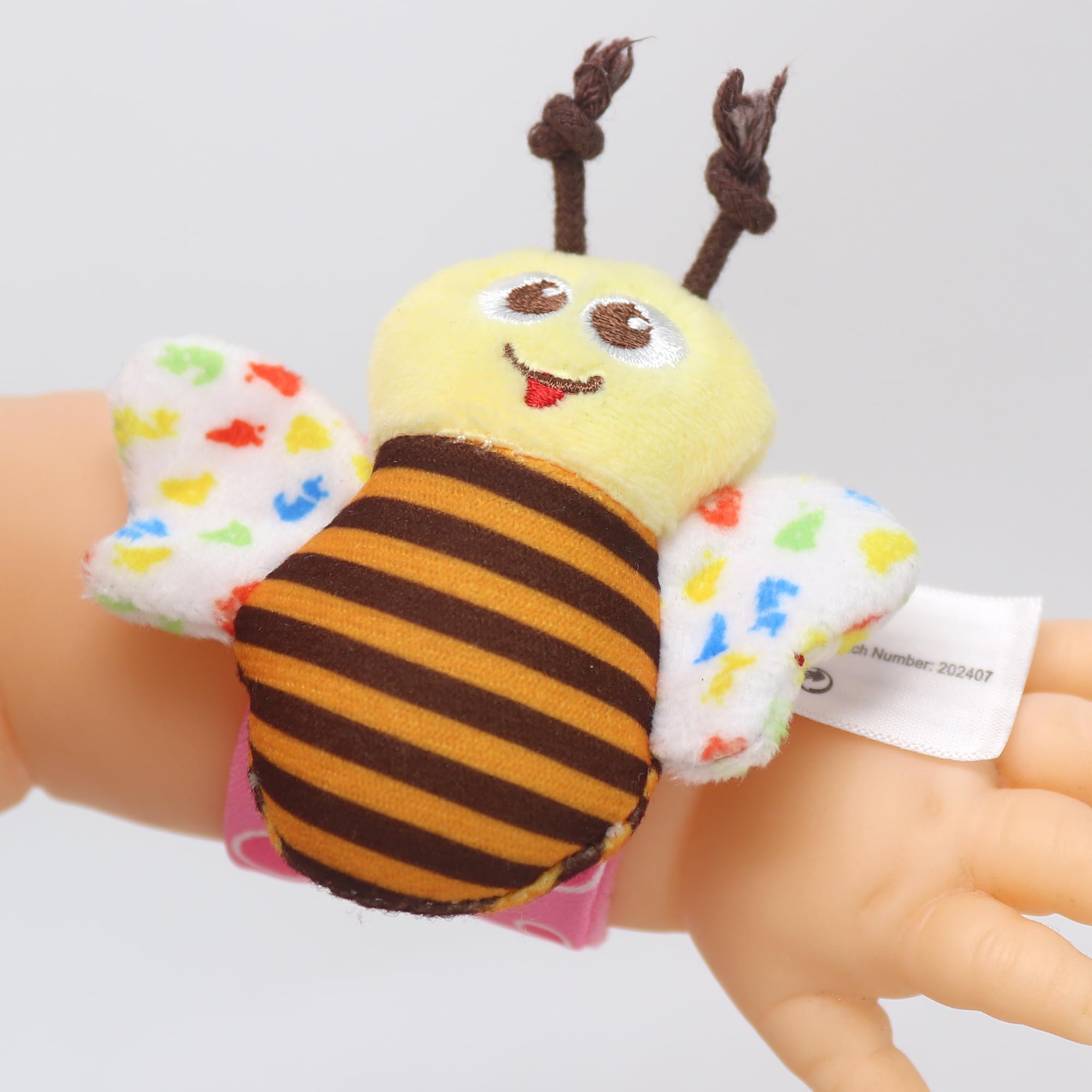Soft Baby Rattle & Socks Set - Early Educational Toys Gift for Newborns - Playtime & Learning Fun