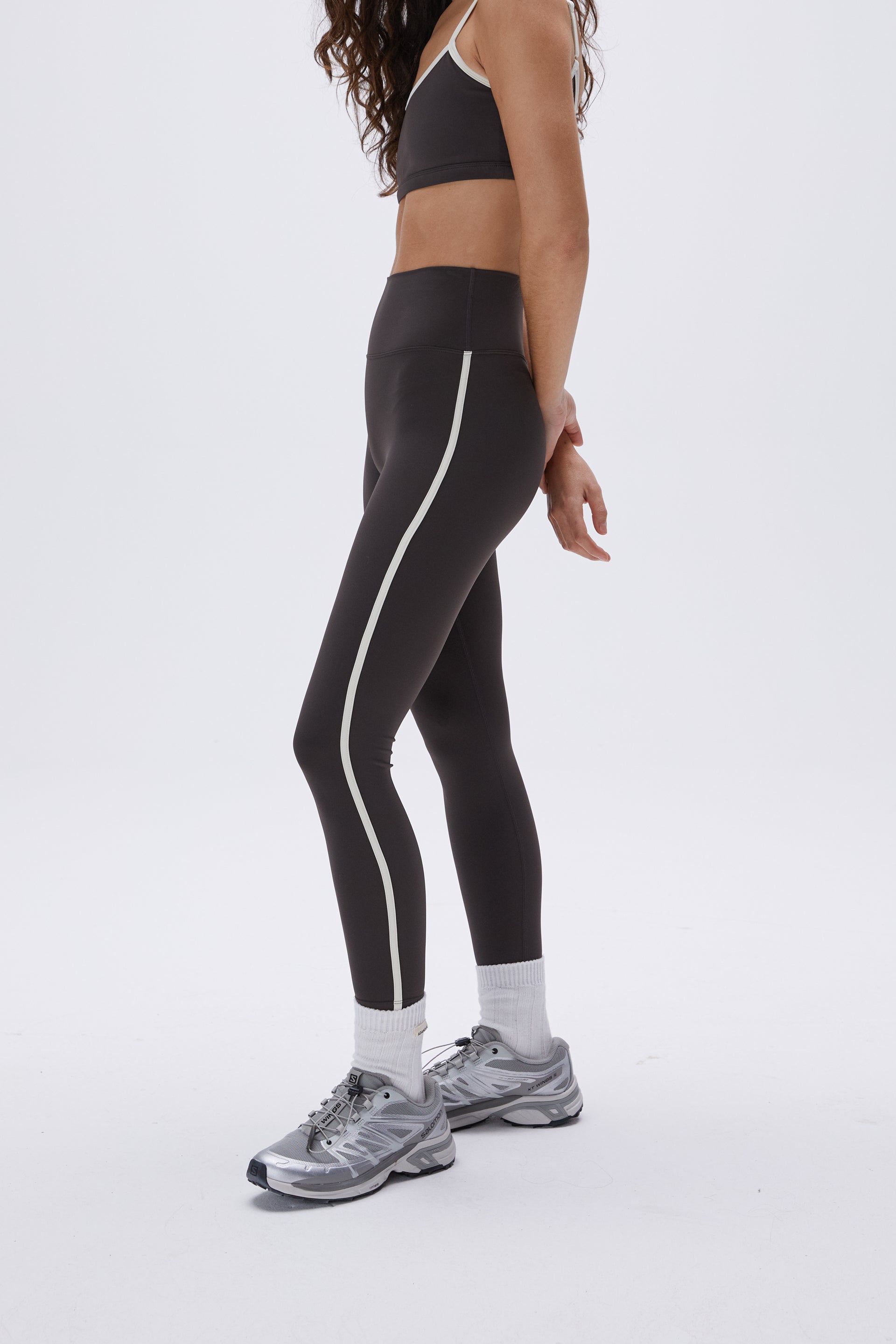 Ultimate Piping Leggings - Coffee Bean & Cream Color High Waist Yoga Pants for Women | Perfect for Yoga, Workouts & Casual Wear