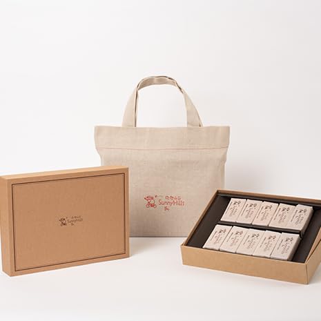 SunnyHills Premium Pineapple Cake & Apple Cake Gift Box - Taiwanese Pastry Delights | Perfect for Holidays, Corporate Gifts & Tea Time Snacks