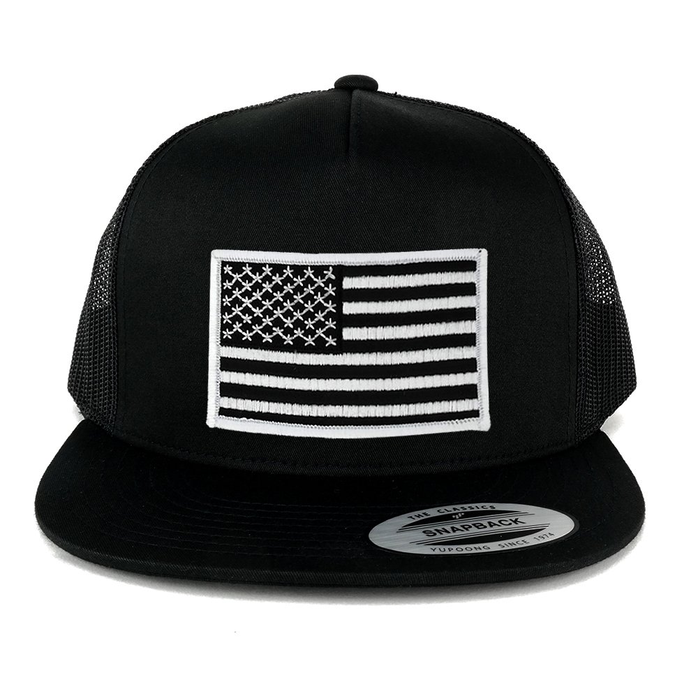 Flexfit Oversize XXL Black White USA Flag Patch 5 Panel Flatbill Snapback Mesh Cap - Stylish Baseball Hat for Men & Women - Perfect for Sports, Outdoor Activities & Patriotic Events