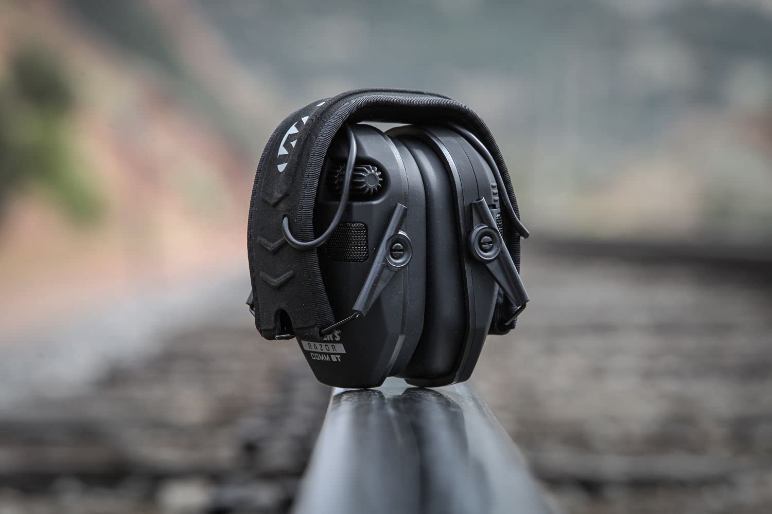 Walker's Razor Quad Electronic Muffs - 4 Microphone 360° Sound Capture for Shooting, Hunting & Range Safety Ear Protection