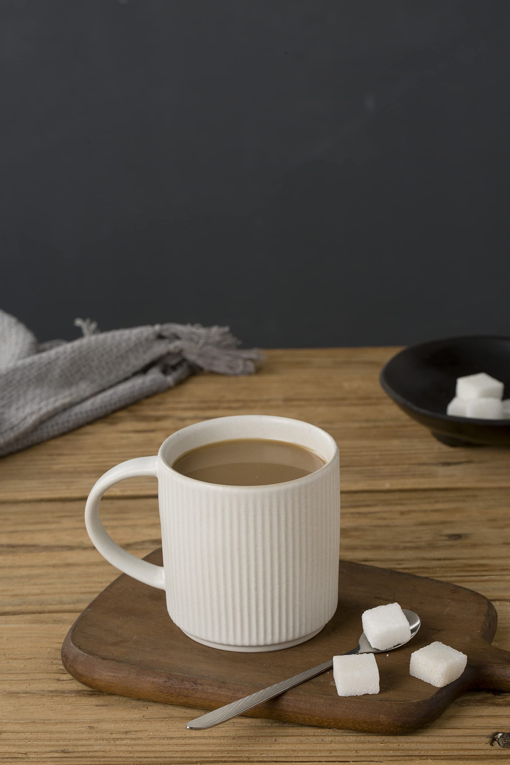 Famiware 12 oz Ceramic Coffee Mug Set of 4 - Matte White Stoneware Cups with Handle for Coffee, Tea, Hot Chocolate & Milk - Perfect for Home, Office, Restaurants & Catering