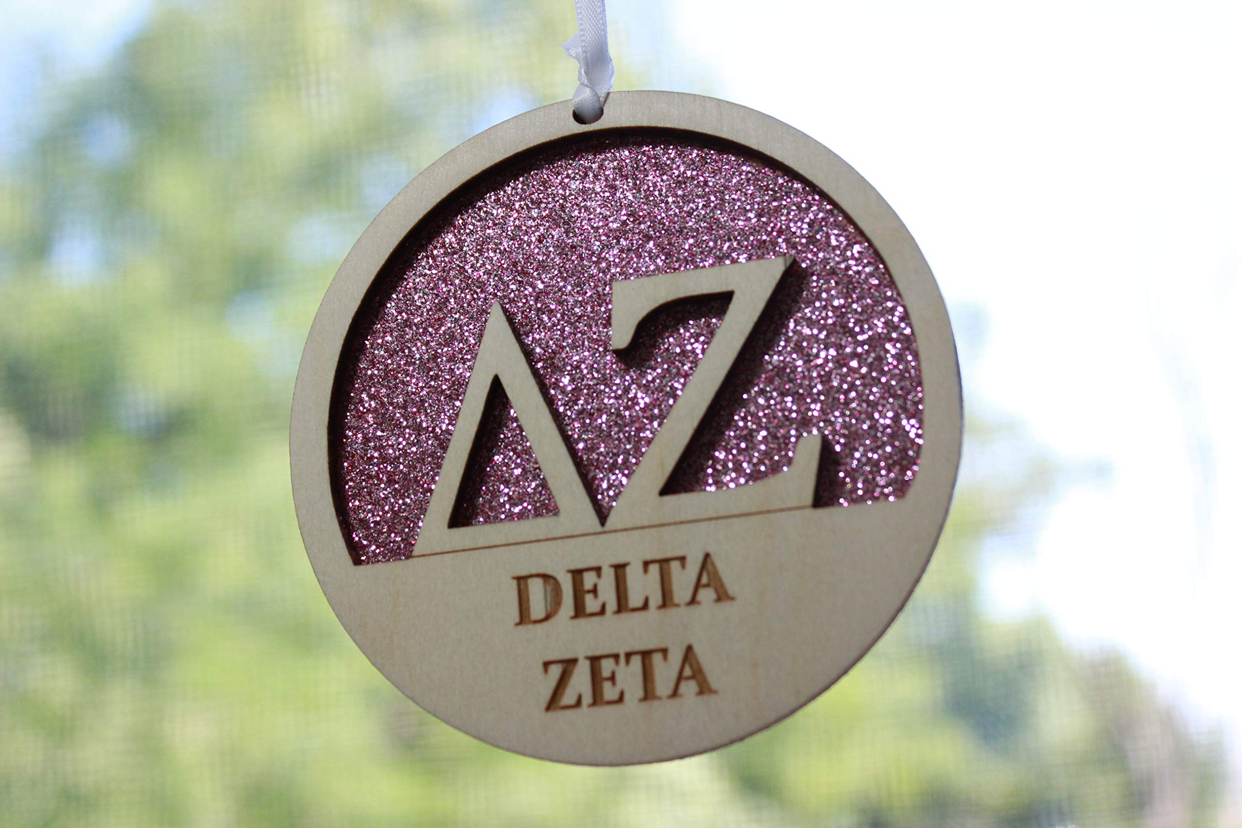Delta Zeta Greek Letter Ornament - 3 Inch Round Laser Carved Wooden Keepsake - Perfect for Sorority Gifts, Dorm Decor, and Greek Life Celebrations