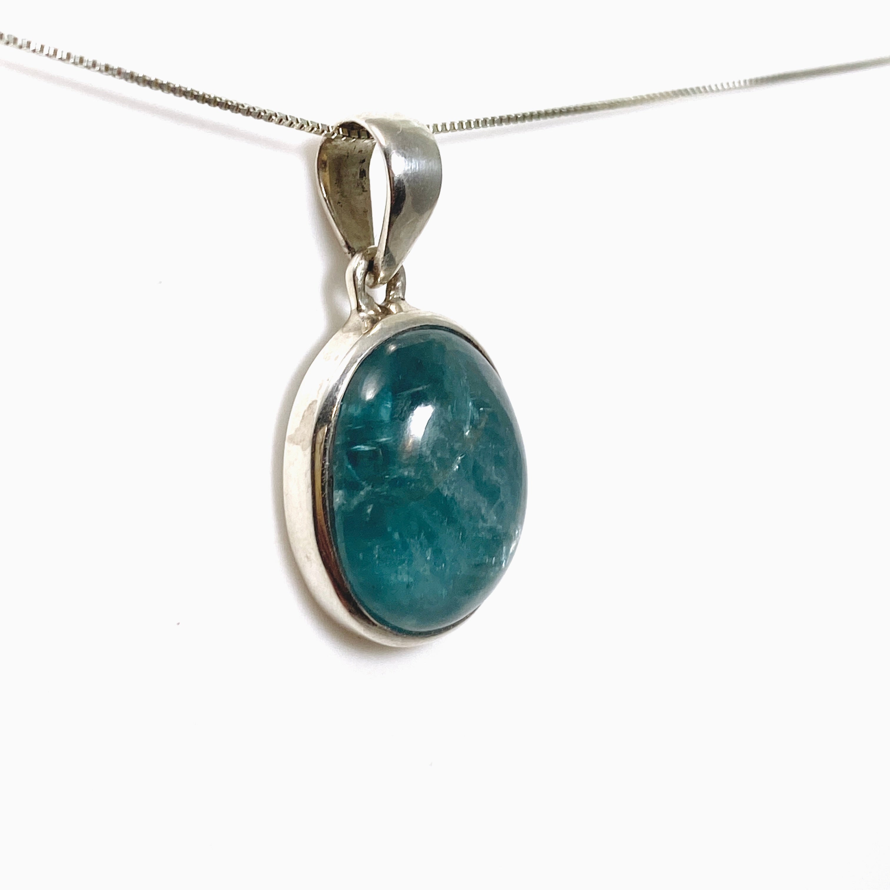 Natural Blue Green Kyanite Oval Cabochon Pendant Necklace - Handmade Gemstone Jewelry for Women - Perfect for Meditation, Healing & Spiritual Energy Work