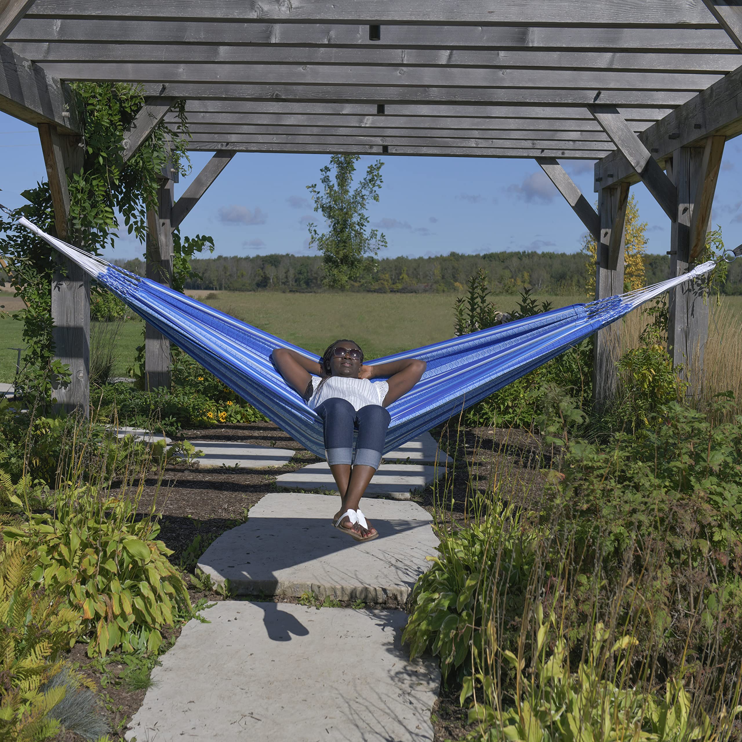 Vivere Latin Double Hammock - 100% Cotton Outdoor Hammock for 2 Adults, 450 lb Weight Capacity - Perfect for Backyard, Camping & Beach Relaxation