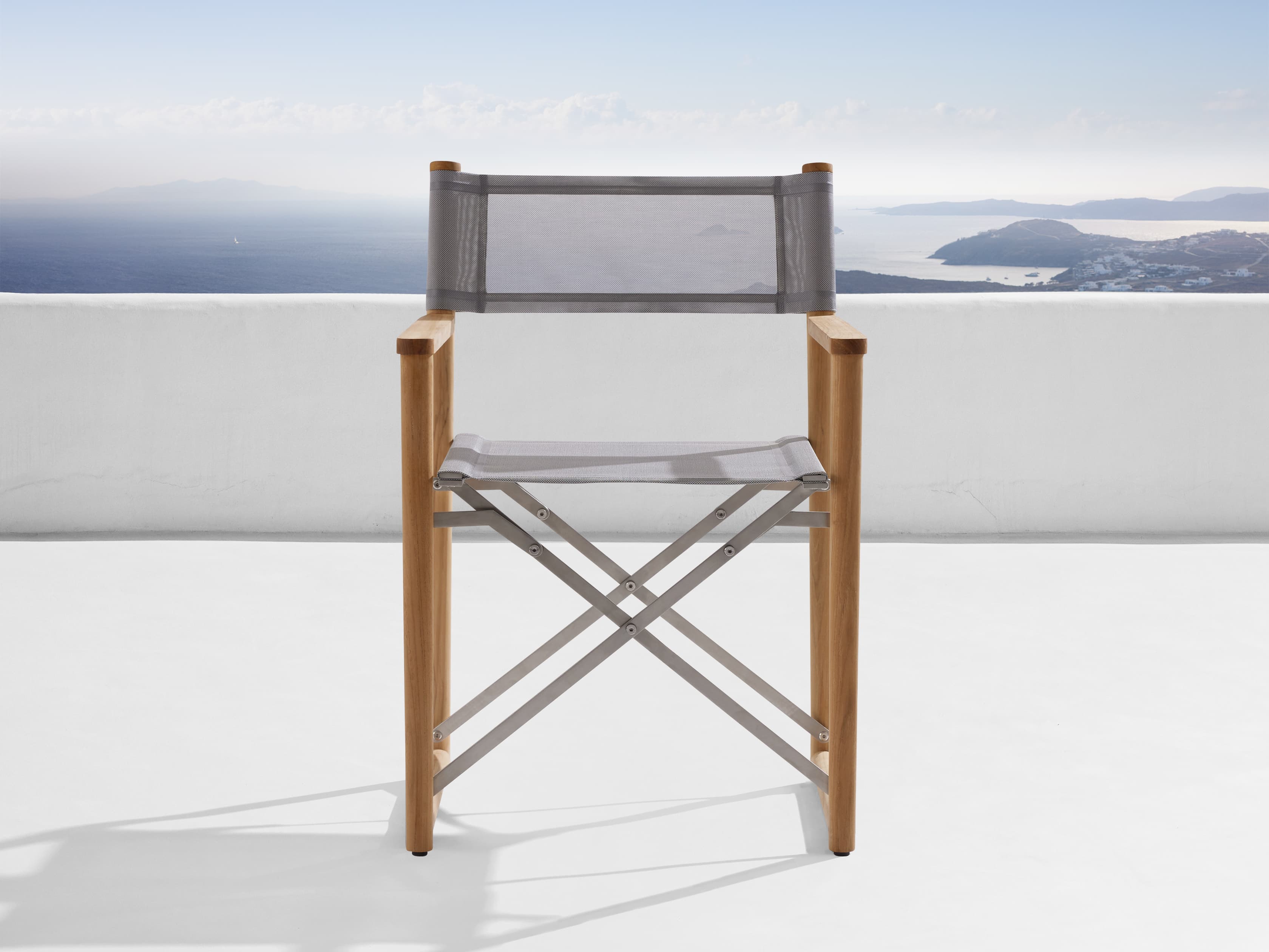 Premium Director's Outdoor Dining Chair - Weather-Resistant & Comfortable Patio Furniture for Garden, Poolside, and Backyard Relaxation