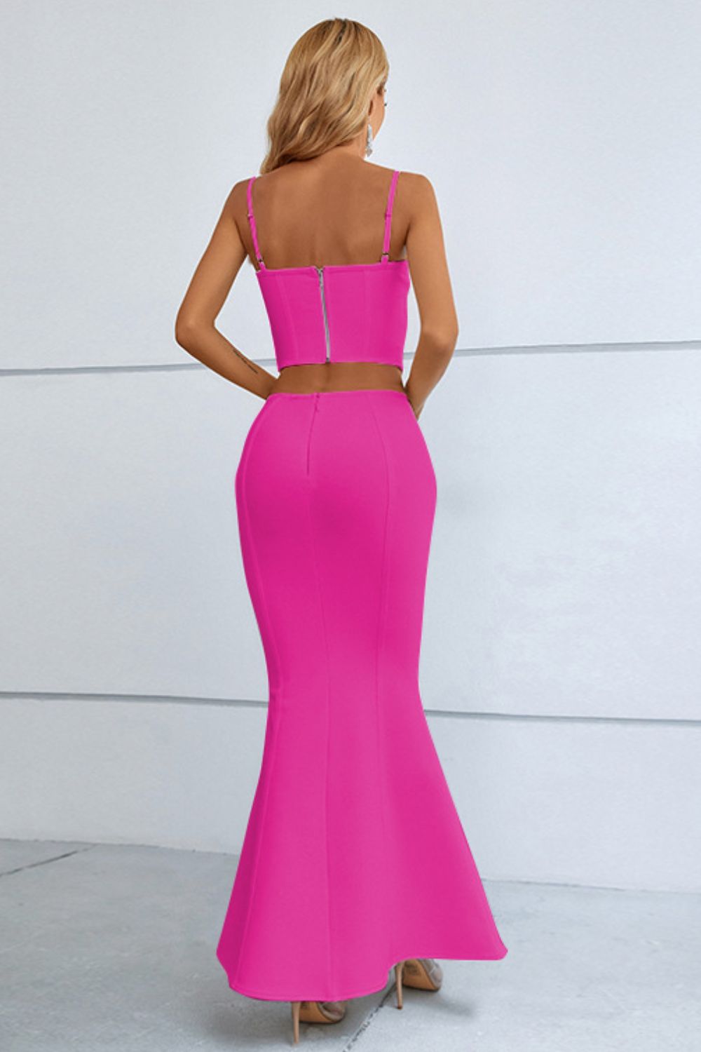 Cutout Seam Detail Cami Top & Fishtail Skirt Set - Women's Fashion Two Piece Outfit for Party, Date Night & Special Occasions