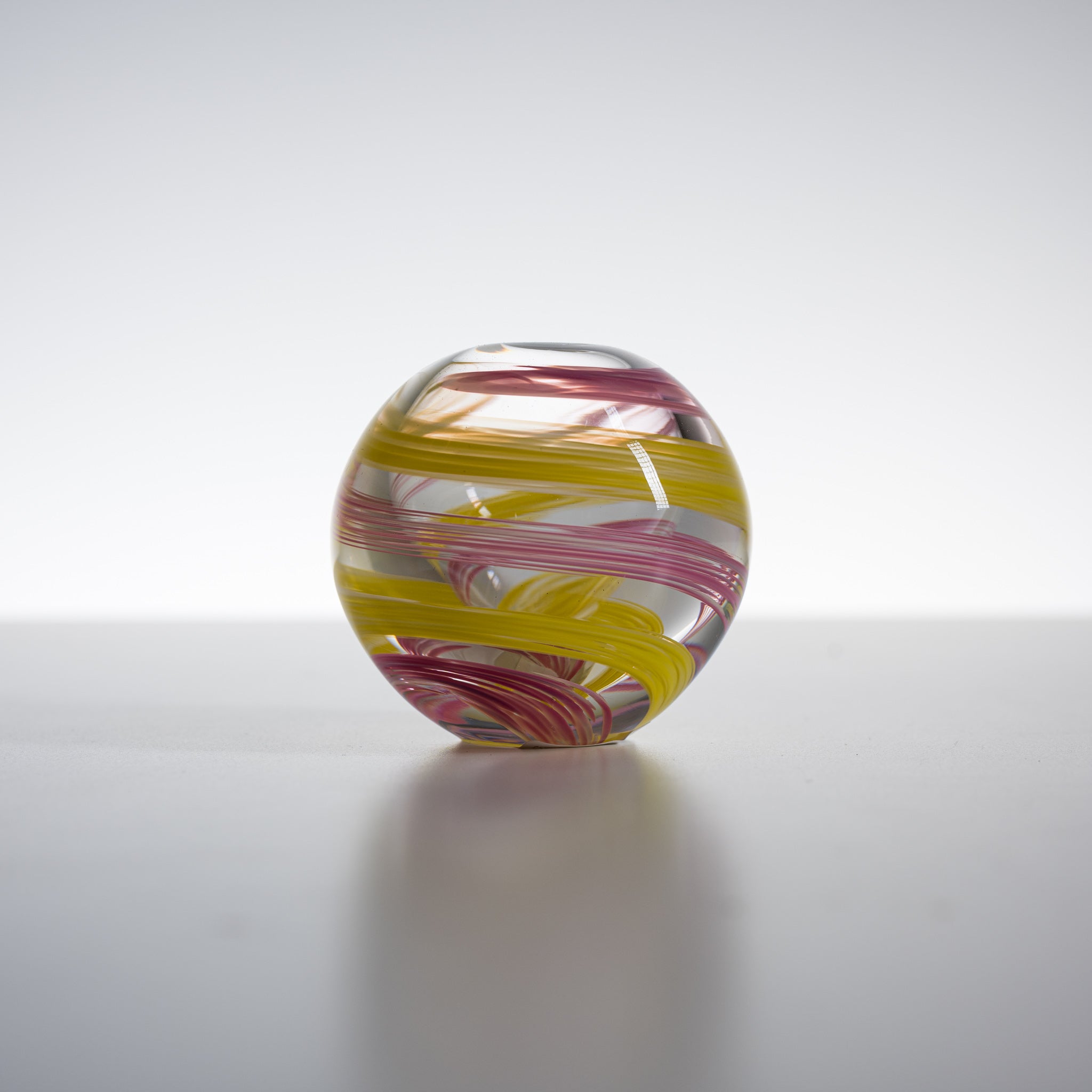 Mini Glass Bud Vase - Palm Sized Sakura Design for Single Stem Flowers | Perfect for Home Decor, Wedding Centerpieces & Japanese Style Arrangements