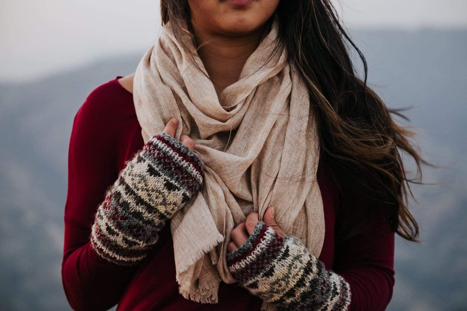 Premium Himalayan Wool & Fleece Hand Warmers - Soft, Warm, and Reusable for Winter Outdoor Activities, Hiking, and Cold Weather Comfort