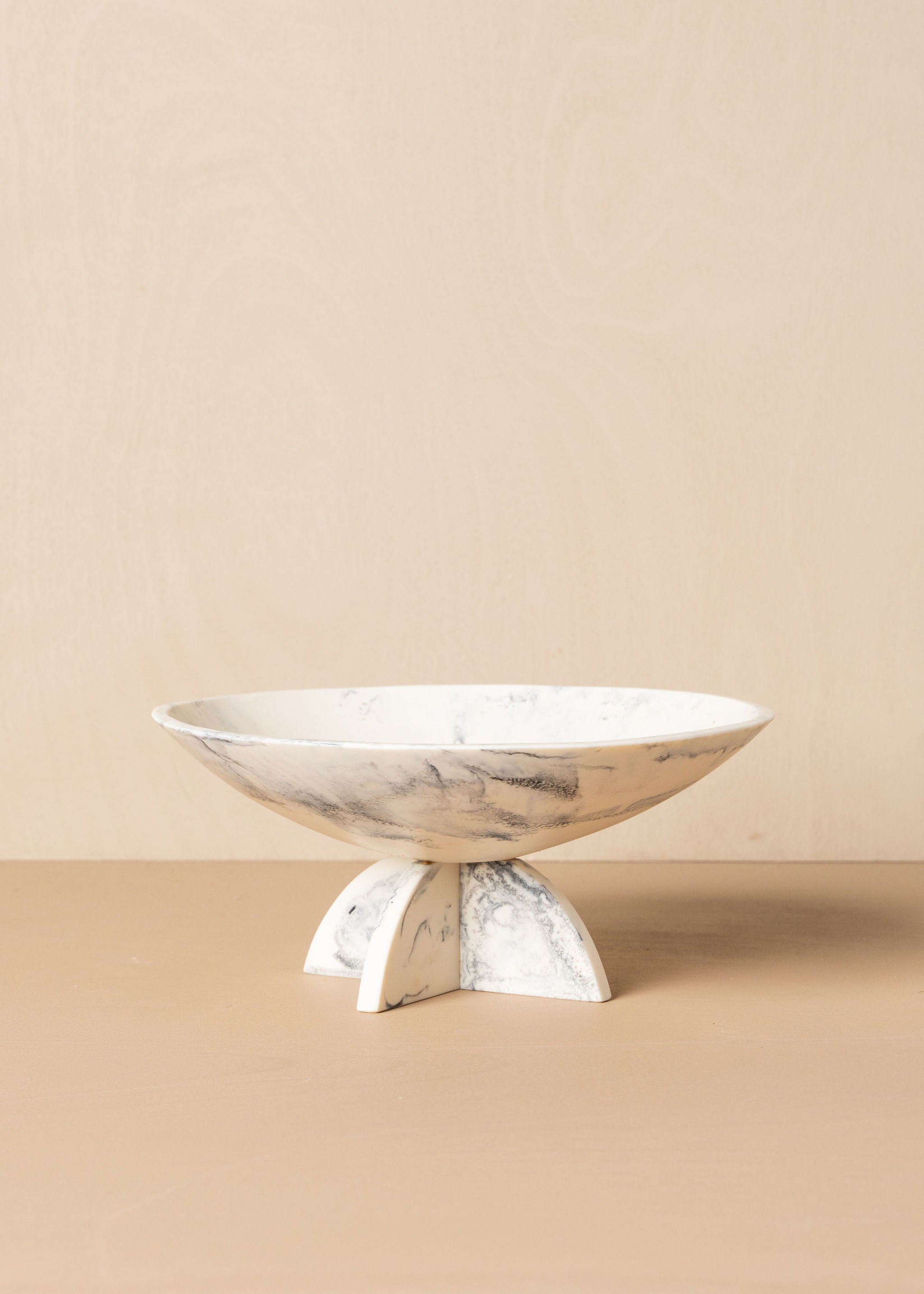 Flow Resin Fruit Bowl | Handmade Merle Design | Perfect for Kitchen, Dining Table & Home Decor | Eco-Friendly & Stylish Serving Bowl for Fruits, Snacks & Display