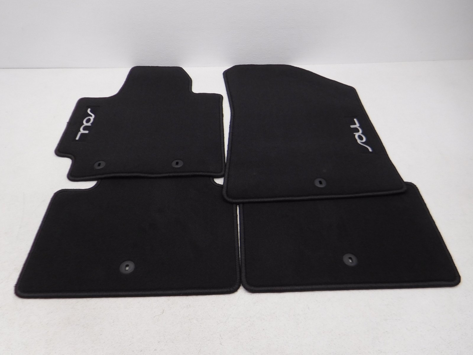 Kia B2F14-AC000 Car Floor Mats - Premium All-Weather Carpet Floor Liners for Kia Vehicles | Perfect for Sedans, SUVs & Daily Commuting