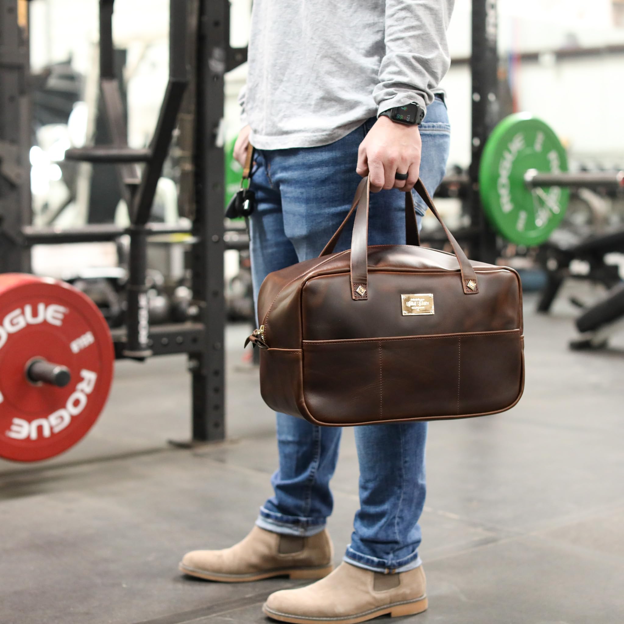 Premium Leather Gym Bag for Men - Waterproof Duffle Bag for Travel, Workout & Overnight Trips - Ideal Carry-On Luggage & Fitness Gift for Boyfriend/Husband - Perfect for Gym, Business Travel & Weekend Getaways