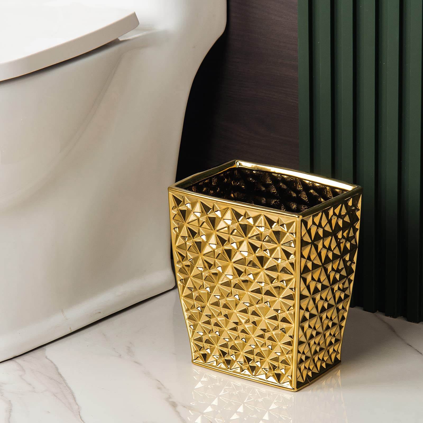 Luxury 5-Piece Gold Ceramic Bathroom Accessory Set - Soap Dish, Toothbrush Holder, Lotion Dispenser & Tumbler - Elegant Vanity Decor for Modern Bathrooms, Spa & Guest Rooms