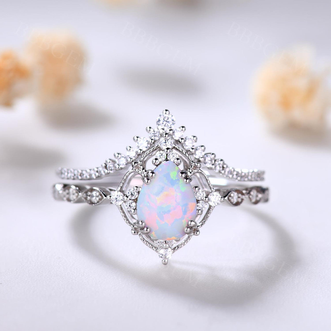 Vintage White Opal Engagement Ring Set - 14K Rose Gold Wedding Band for Women, Bridal Anniversary Jewelry Gift (Perfect for Proposals, Weddings & Romantic Occasions)