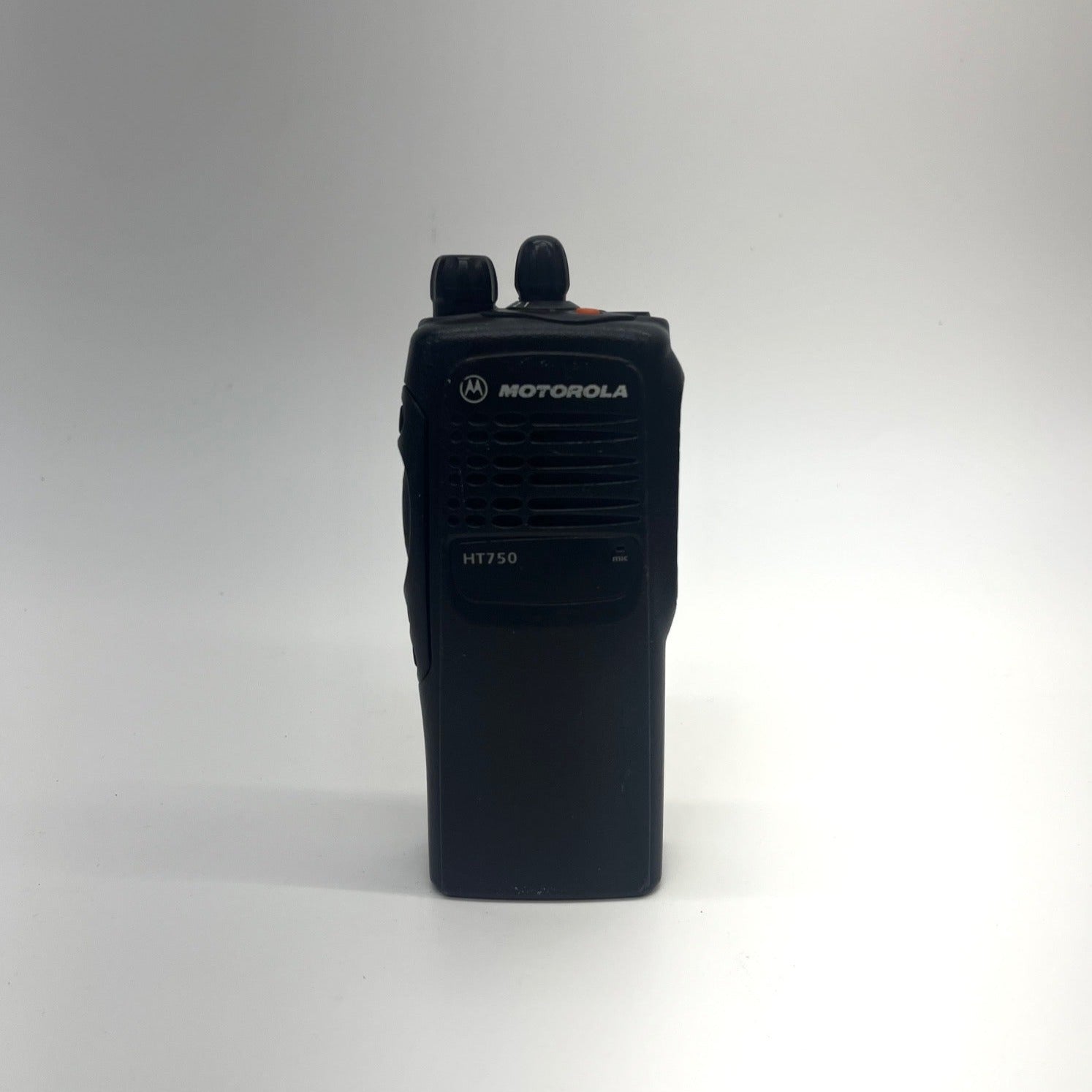 Motorola HT750 UHF R1 Portable Two-Way Radio - Long Range Communication for Construction, Security & Outdoor Adventures