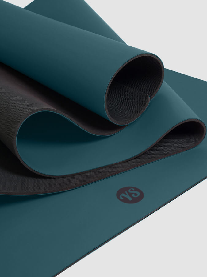 Non-Slip 4mm Thick Yoga Mat for Hot Yoga, Pilates & Home Workouts - Perfect for Studios, Gyms & Travel