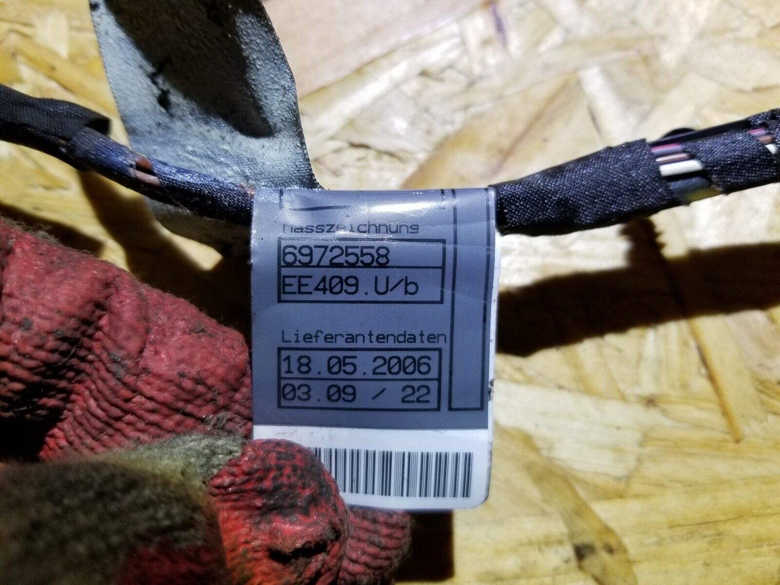 2004-2007 BMW 530xi E60 Right Passenger Side Rear Door Wire Harness OEM Replacement - Perfect for Electrical Repairs & DIY Car Maintenance