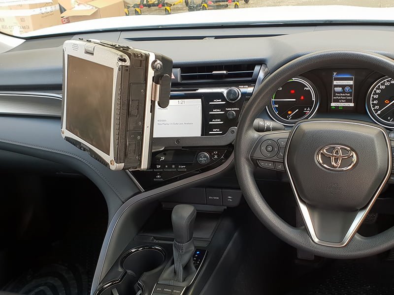 Industrial Evolution InDash Mount for Toyota Camry (2018-2020) - Secure Phone Holder for Hands-Free Navigation & Music Control While Driving