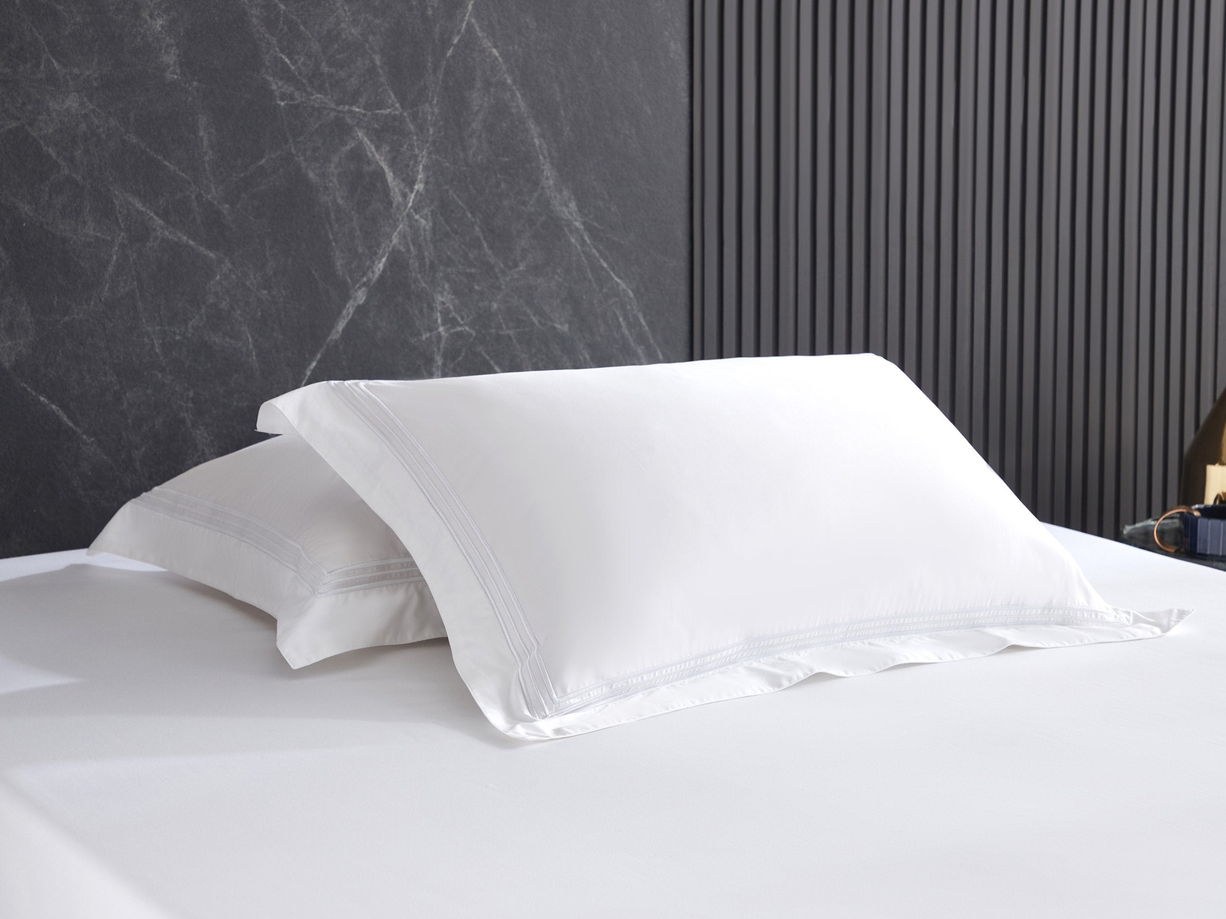 Prestigio™ Lucent White Fitted Sheet Set with Line Border - Luxury Hotel Quality Bedding for Home & Hospitality Use