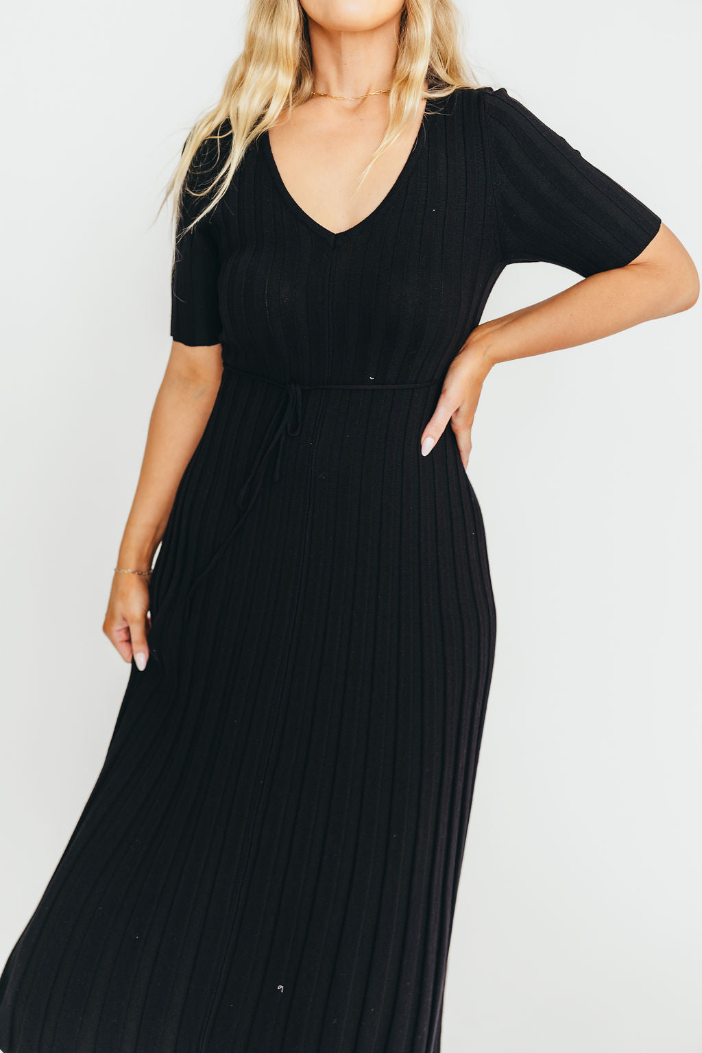 Oakley Ribbed Maxi Dress for Women - Bump Friendly Maternity Dress in Black | Perfect for Pregnancy, Nursing, and Everyday Comfort