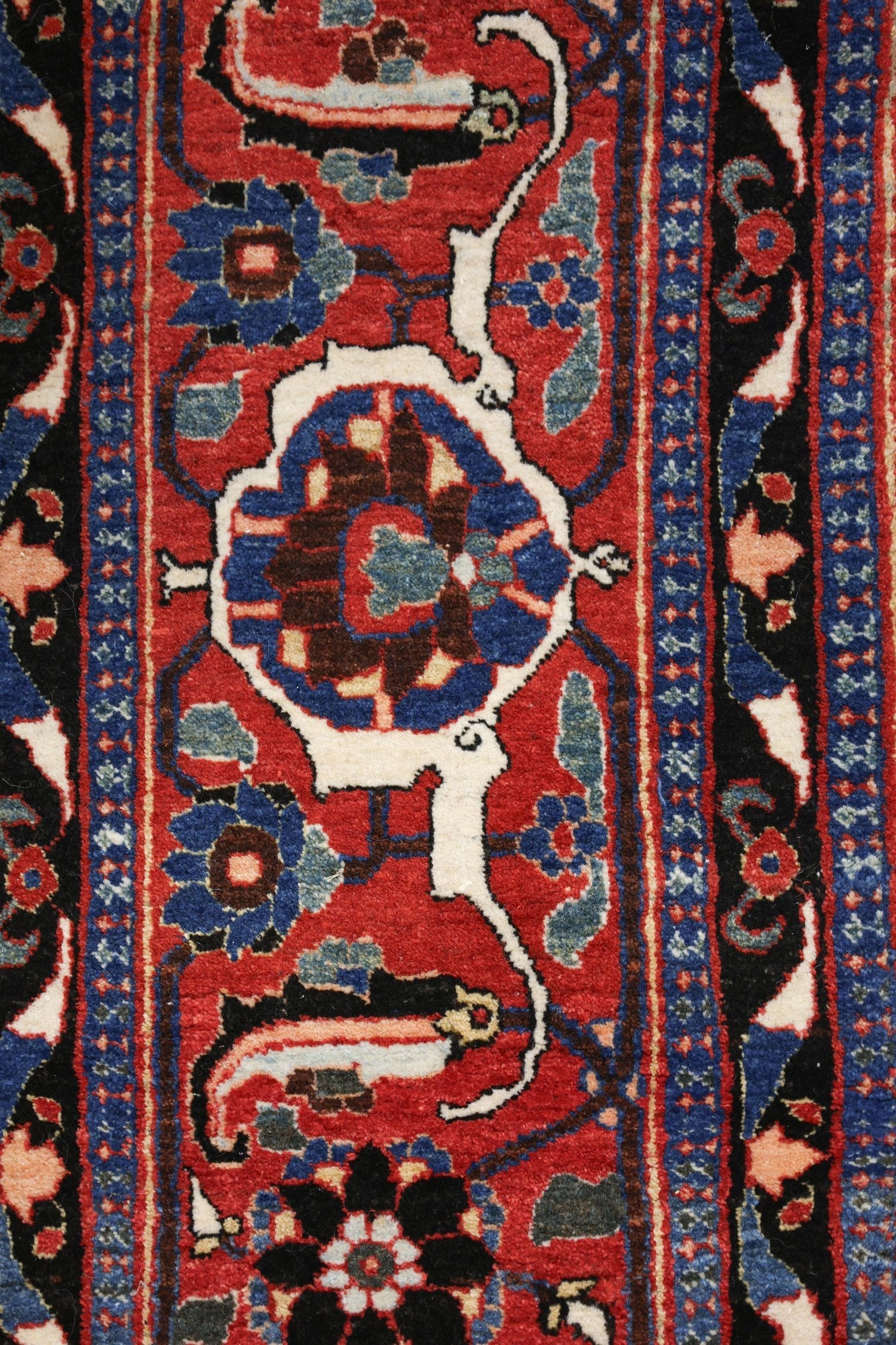 Antique Veramin Handwoven Traditional Persian Rug - J75907 - Perfect for Living Room, Bedroom & Home Decor