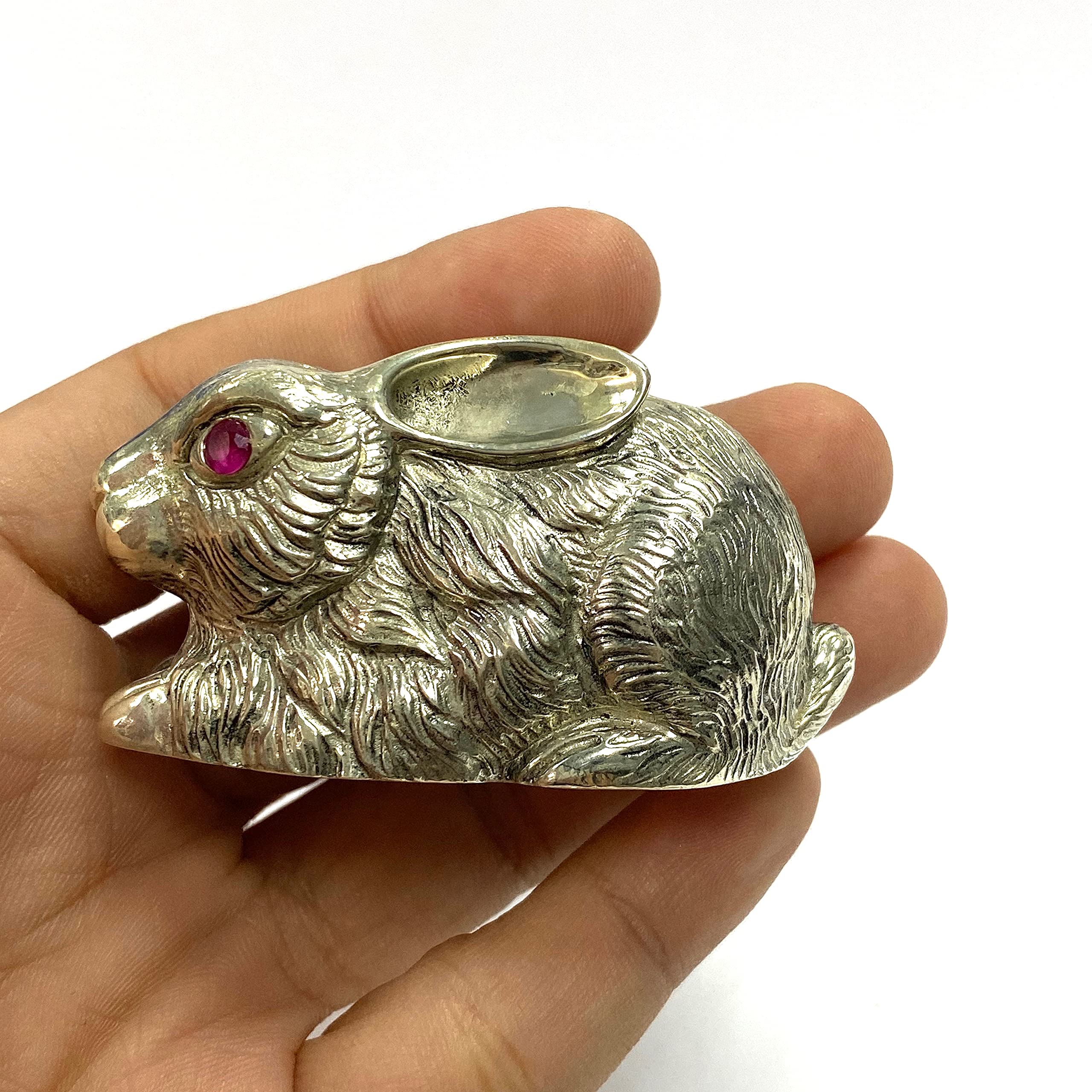 925 Silver Plated Ruby Stone Rabbit Salt and Pepper Shakers Set - Elegant Novelty Tableware for Dining, Kitchen Decor & Gift Giving