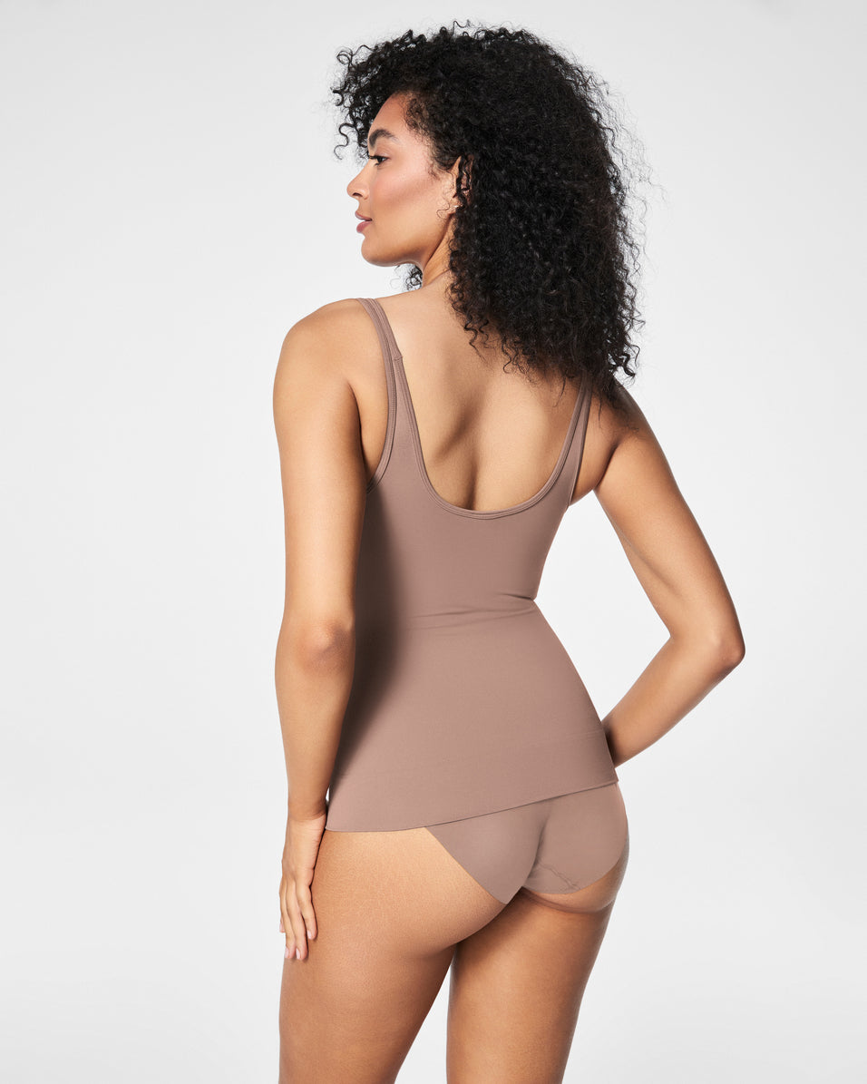SPANX Sculpt™ Seamless Power Tank Top for Women - Shapewear T-Shirt with Built-in Bra for Smoothing & Slimming - Perfect for Work, Gym & Everyday Wear