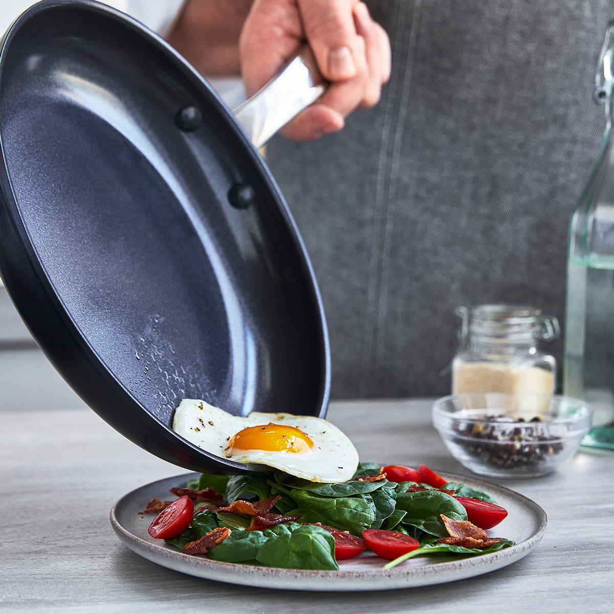 Chatham Black Ceramic Nonstick 8-Inch & 10-Inch Frying Pan Set - PFOA-Free Cookware for Healthy Cooking, Perfect for Sautéing, Frying & Omelets